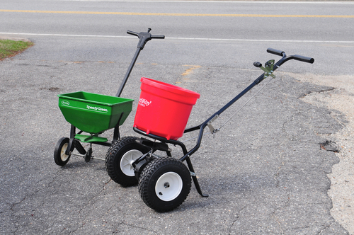 EarthWay 2150 Commercial 50 LB Broadcast Fertilizer Spreader, Heavy-Duty Walk-Behind Push Garden Seeder with Adjustable Drop Rate, Large 13 inch Pneumatic Stud Tires customer photo 2