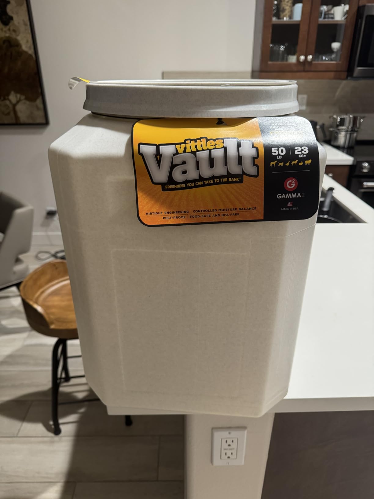 Vittles Vault Airtight Stackable Pet Food Storage Container Up to 60lbs customer photo 1