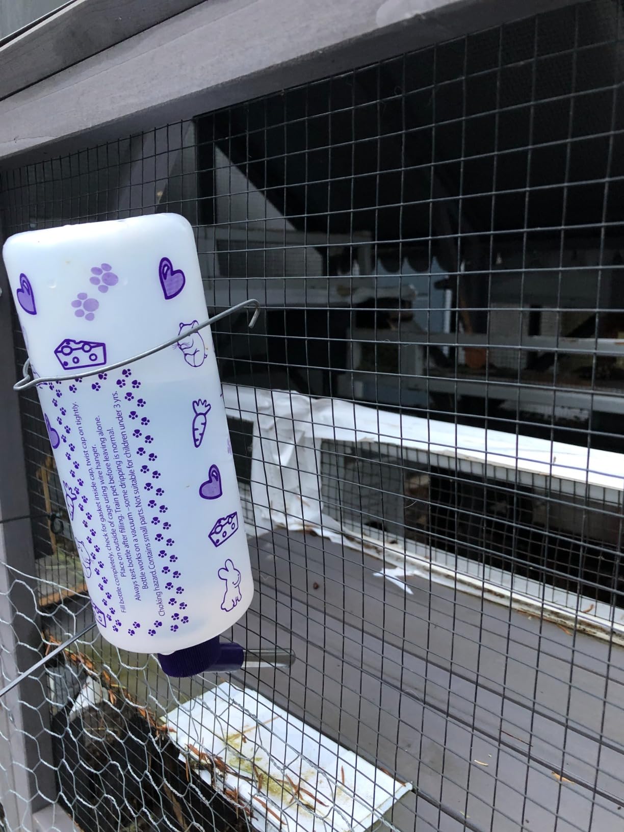 Lixit 32oz Weather Resistant Water Bottles with Heavy Duty Mount for Rabbits and Ferrets (Rabbits) customer photo 1