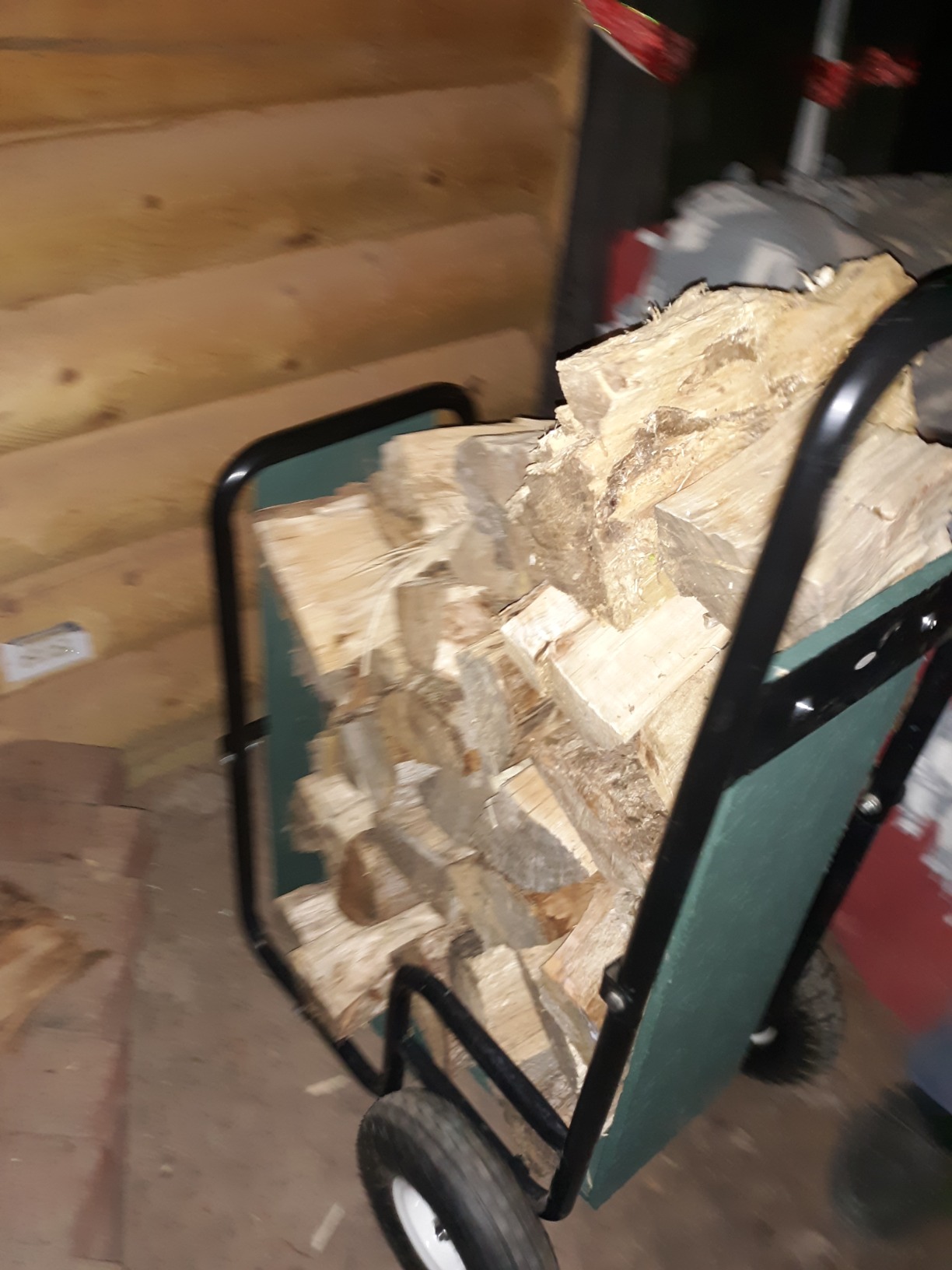 Sunnydaze Metal Firewood Carrier with Wheels, 43