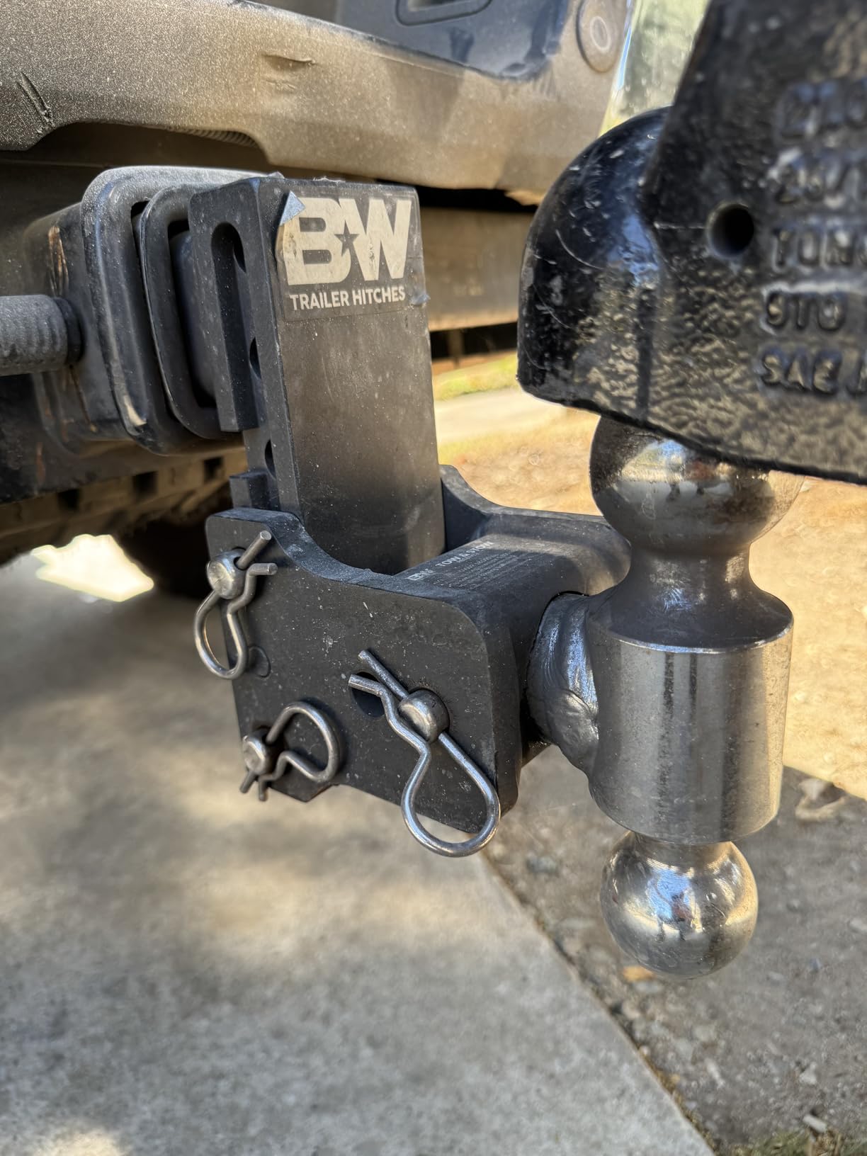 B&W Trailer Hitches Tow & Stow Adjustable Trailer Hitch Ball Mount - Fits 2.5
