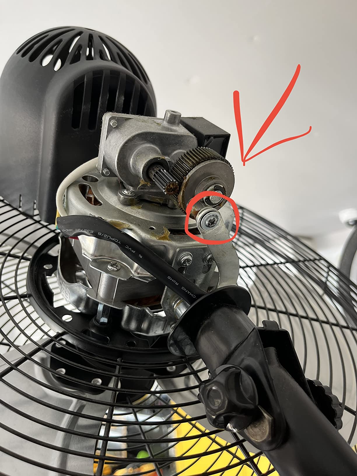Hurricane Pro High Velocity Oscillating Wall Fan, 3 Speeds, Black, 20in | Metal - Wall Mount Corded Electric Air Cooling Unit w/ Powerful 4500 CFM Airflow for Home, Garage, Gym, Workshop & Greenhouse customer photo 1