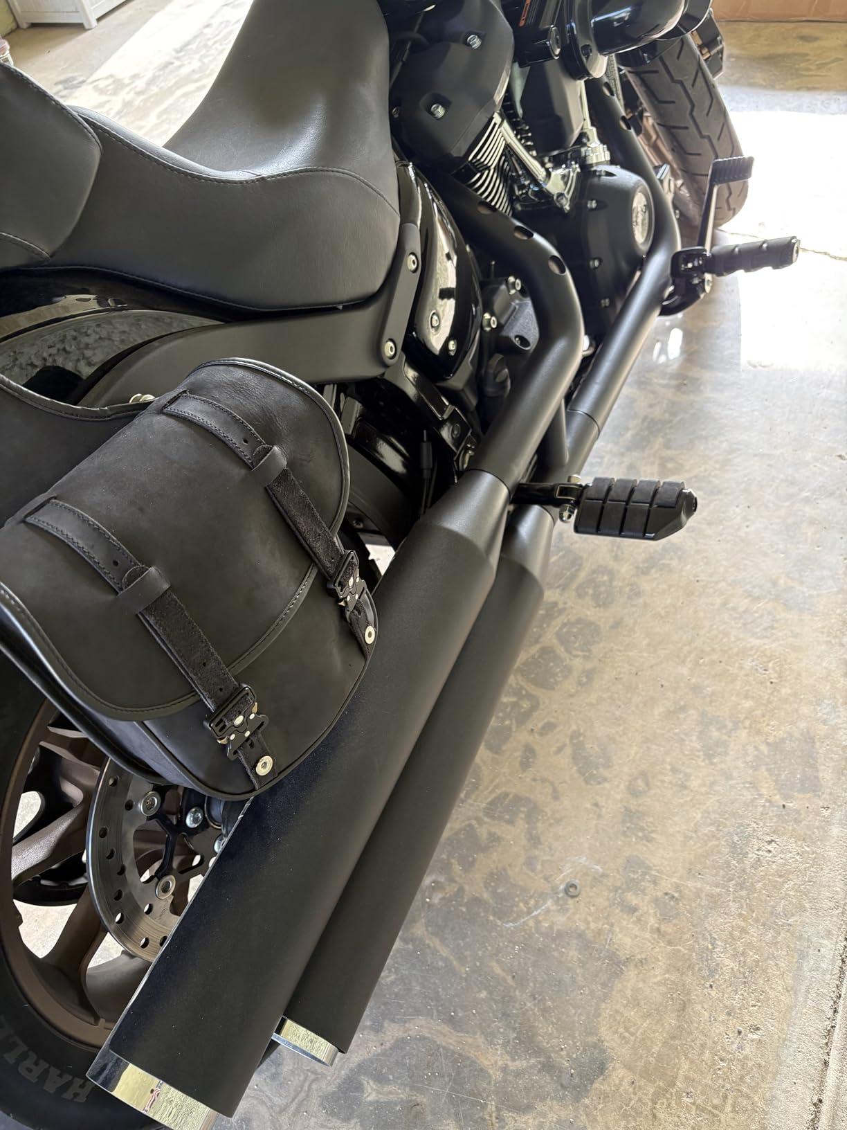 Tough 1 Soft Leather Saddle Bag customer photo 2