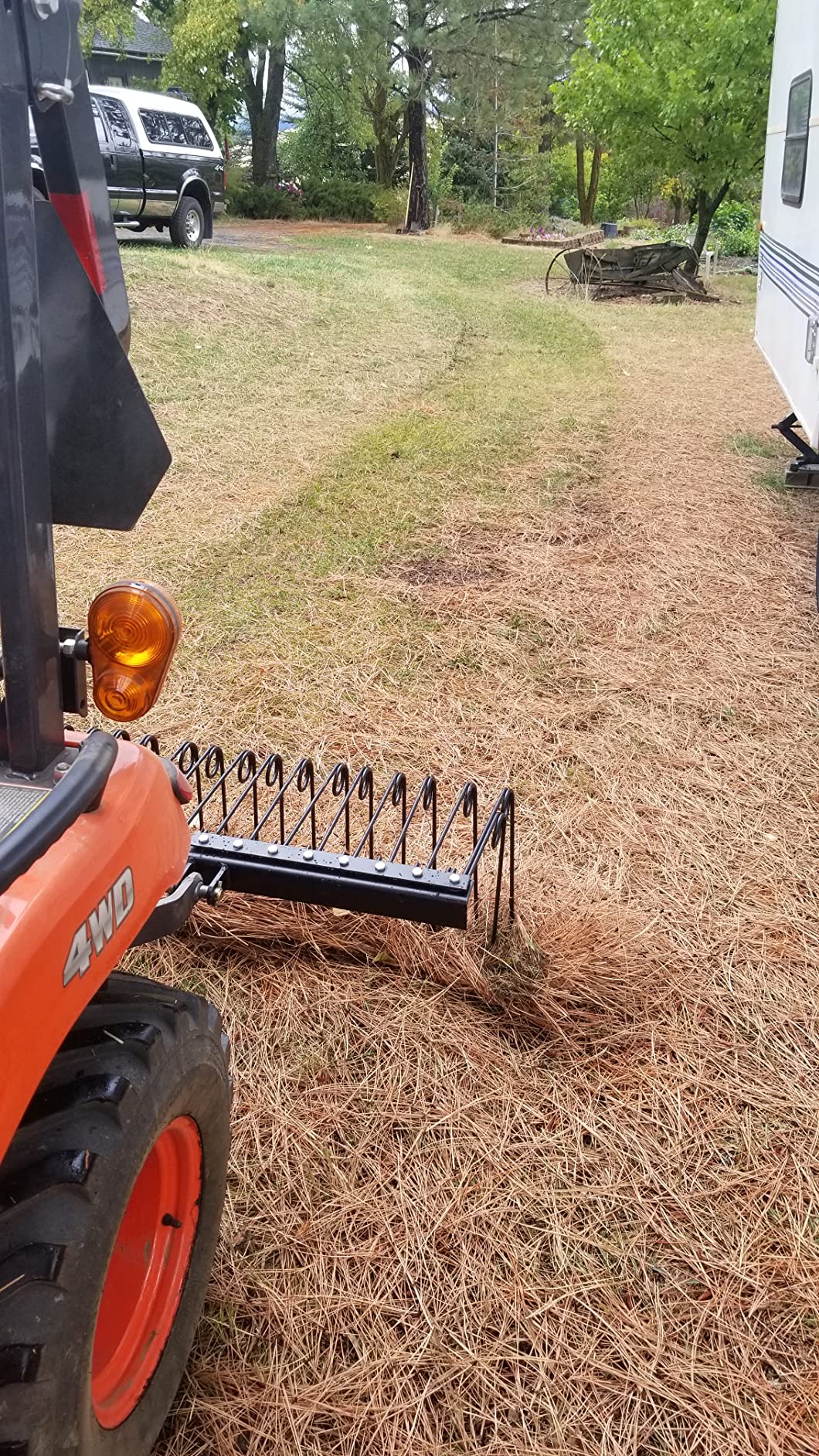 Field Tuff Steel Spring Coil Tine Tow Behind Landscape Rake for Leaves, Pine Needles, Straw, and Grass with 3 Point Hitch Receiver Attachment, Black, 60 Inches customer photo 2