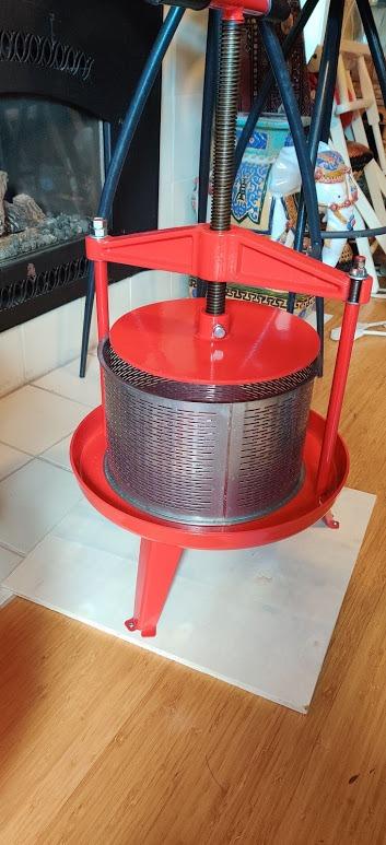 Fruit Wine Press 2.38 Gal - Heavy-duty T-Handle & Cross-beam, Stainless Steel Juice Maker for Apple, Grape, Home Brewing customer photo 1