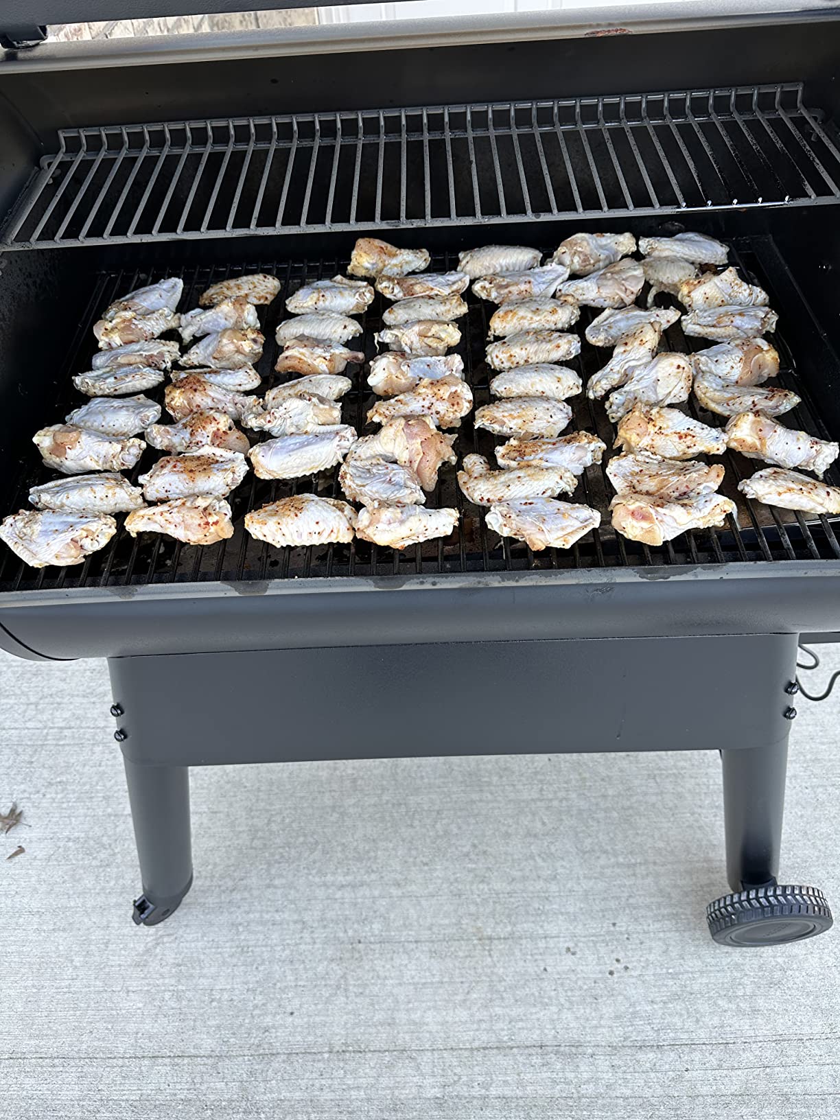 Traeger Grills Pro 780 Wood Pellet Smoker Grill customer photo 2