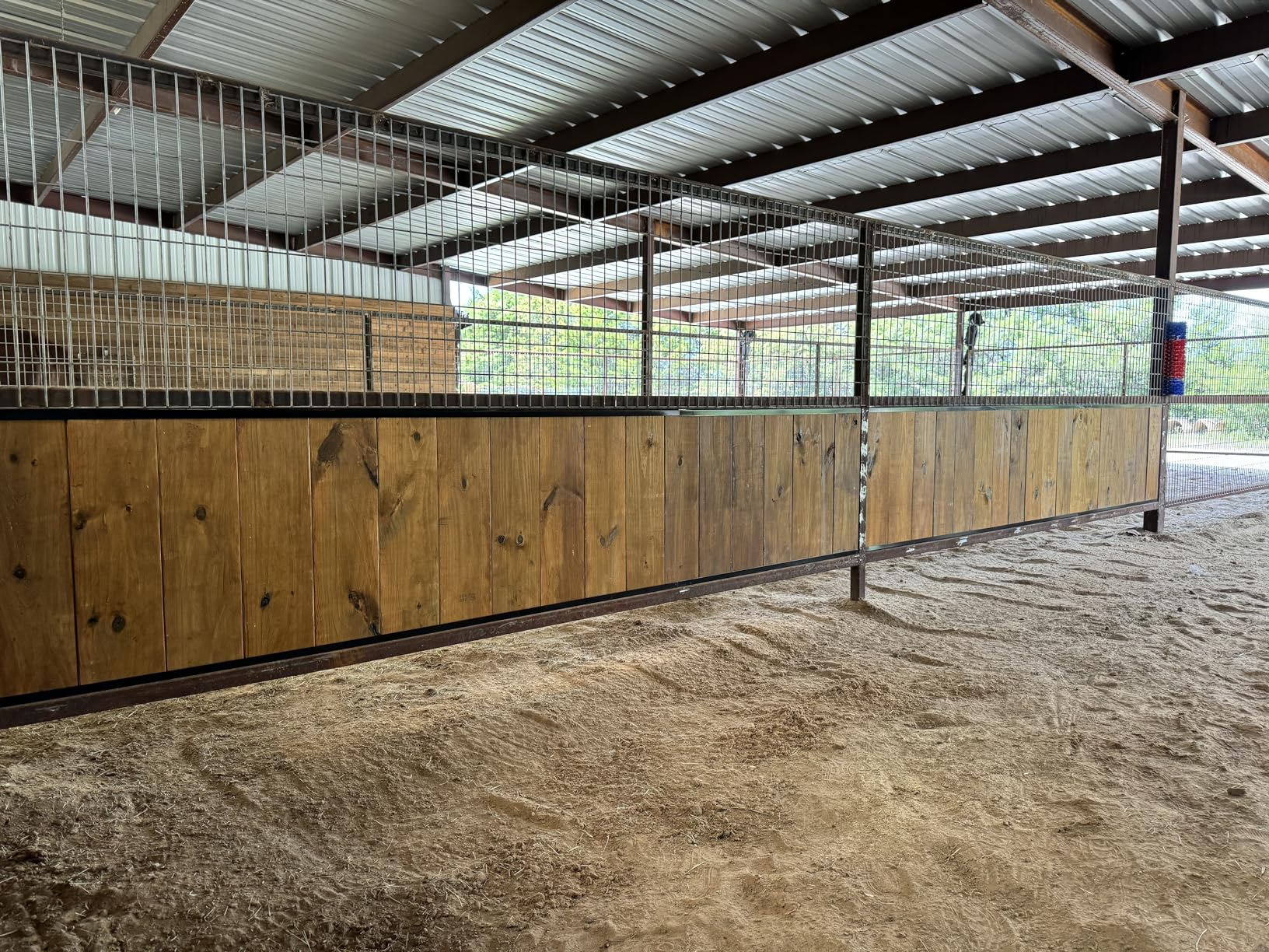 Country Manufacturing Horse Stall 7FT Long Wall Channels Package of 6 customer photo 1