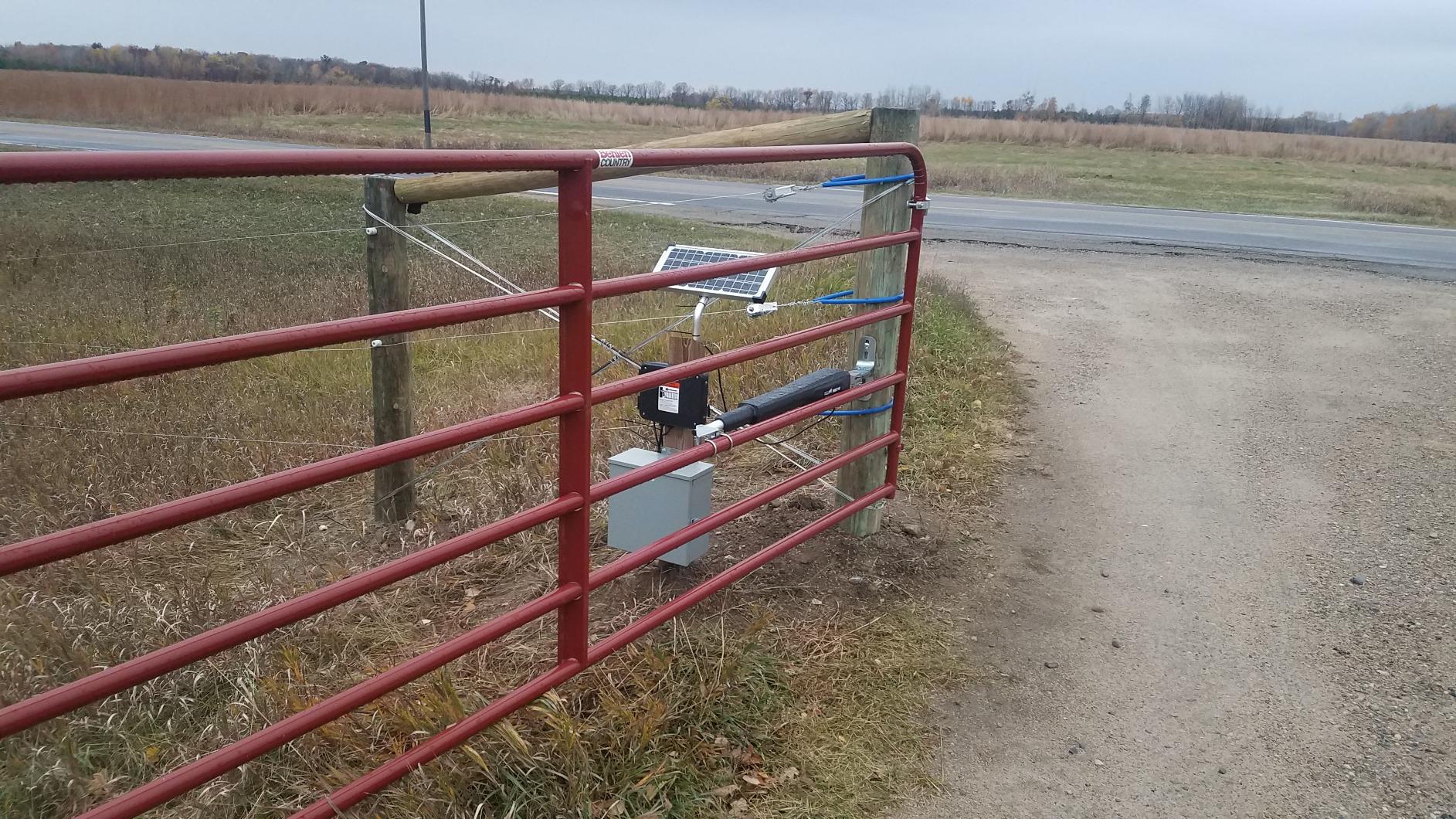 Mighty Mule MM371W-SOL Automatic Gate Opener Black Medium Duty Smart Solar Gate Opener for Driveway Swing Gates customer photo 1