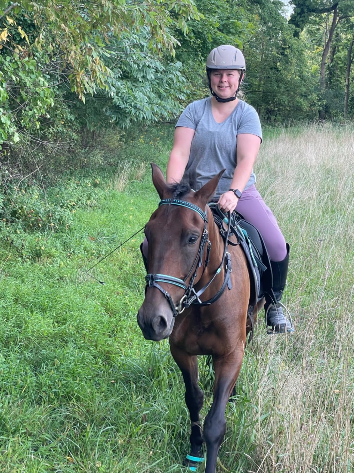Anatomical English Horse Bridle with Blue Crystal Bling Browband - Baby Blue Padded Jumping Bridle with Flash Noseband & Rubber Reins - Comfort Crown - Black or Havana Brown - Full customer photo 1