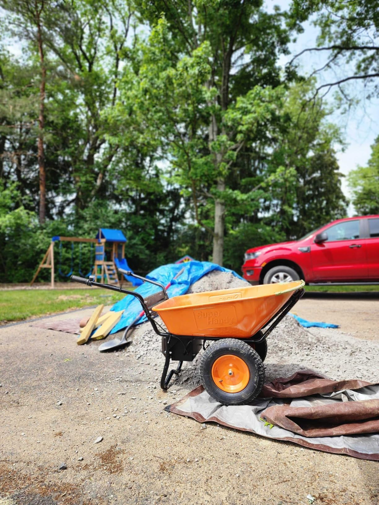 SuperHandy Electric Wheelbarrow - 48V Li-Ion Battery,330 lbs (150 kg) Capacity, 85L Steel Powder Coated Tub, Material & Debris Hauler Utility Cart customer photo 2