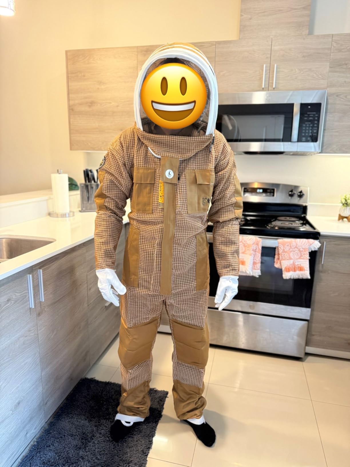 3-Layer Ultra Ventilated Sting Proof Bee Suit for Men & Women - Premium Beekeeping Suit with Bee Gloves & Two Detachable Beekeeping Veils (White L) customer photo 1