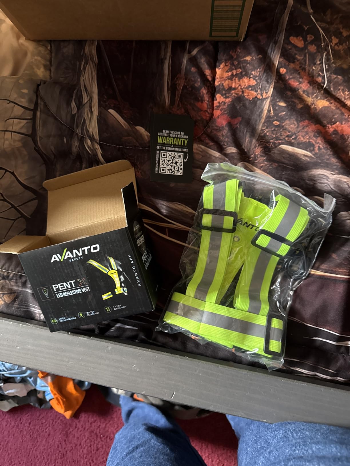 AVANTO LED Reflective Vest, Original, USB-C, High Visibility Safety Vest, Reflective Gear with Free Safety Courses, Running Lights for Runners, Dog Walking, Biking, Motorcycle, Driver customer photo 2