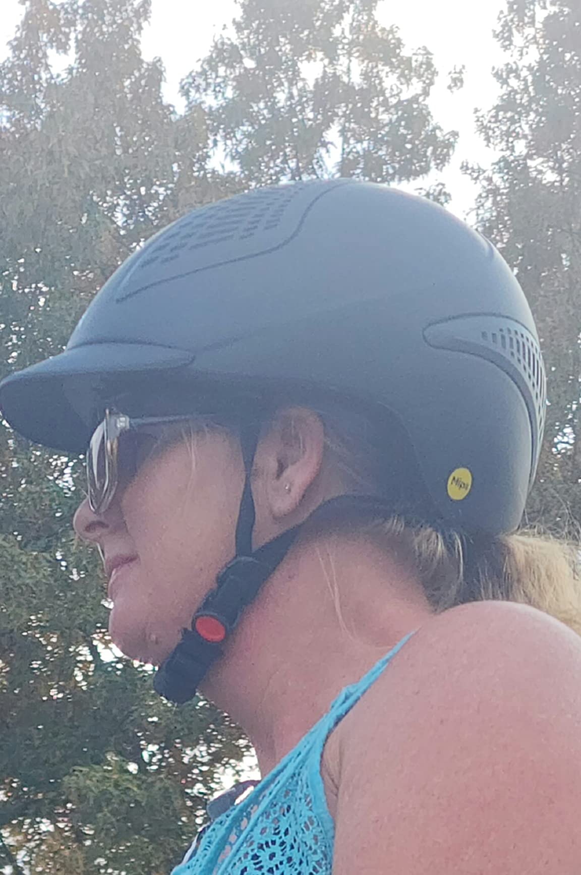 uvex exxential II MIPS Horse Riding Helmet for Women & Men customer photo 2