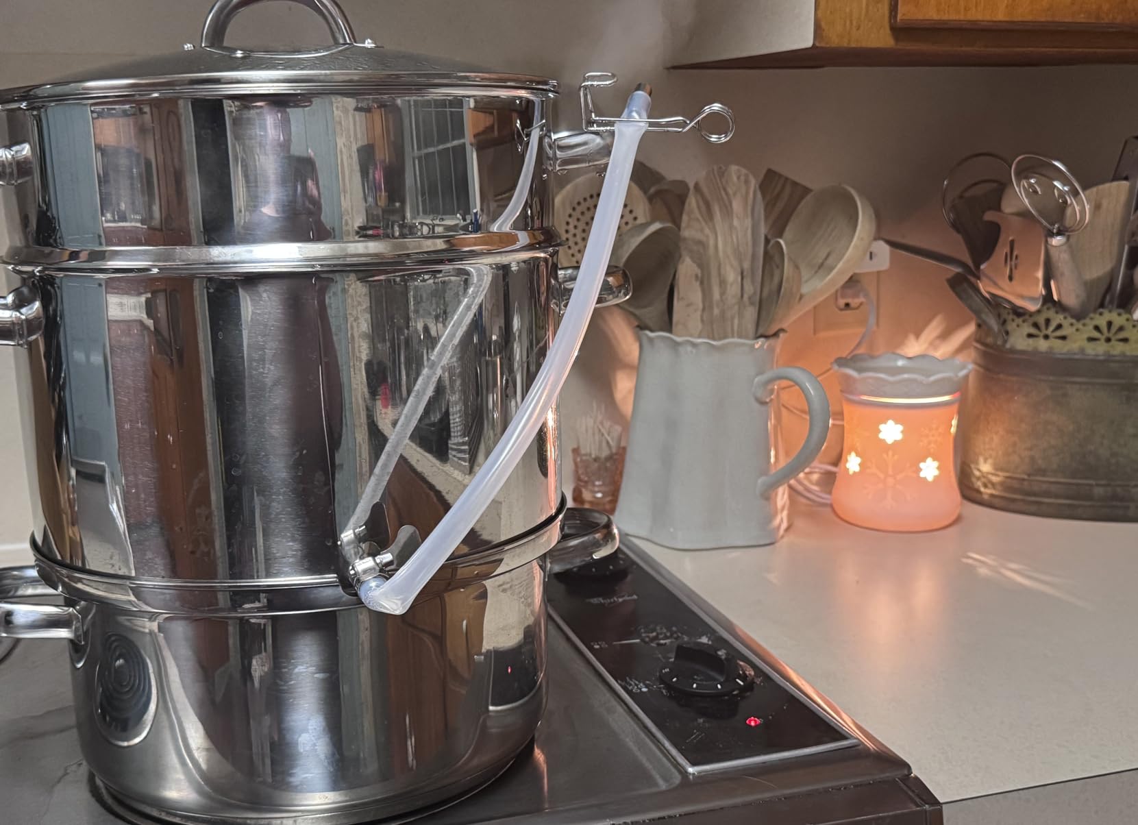 Cooks Standard Steam Juicer Pot 11 Quart Stainless Steel | Steam Canner for Fruit & Vegetable Juice Extraction, Multipot for Jelly, Sauce, Syrup & Home Canning with Glass Lid customer photo 1