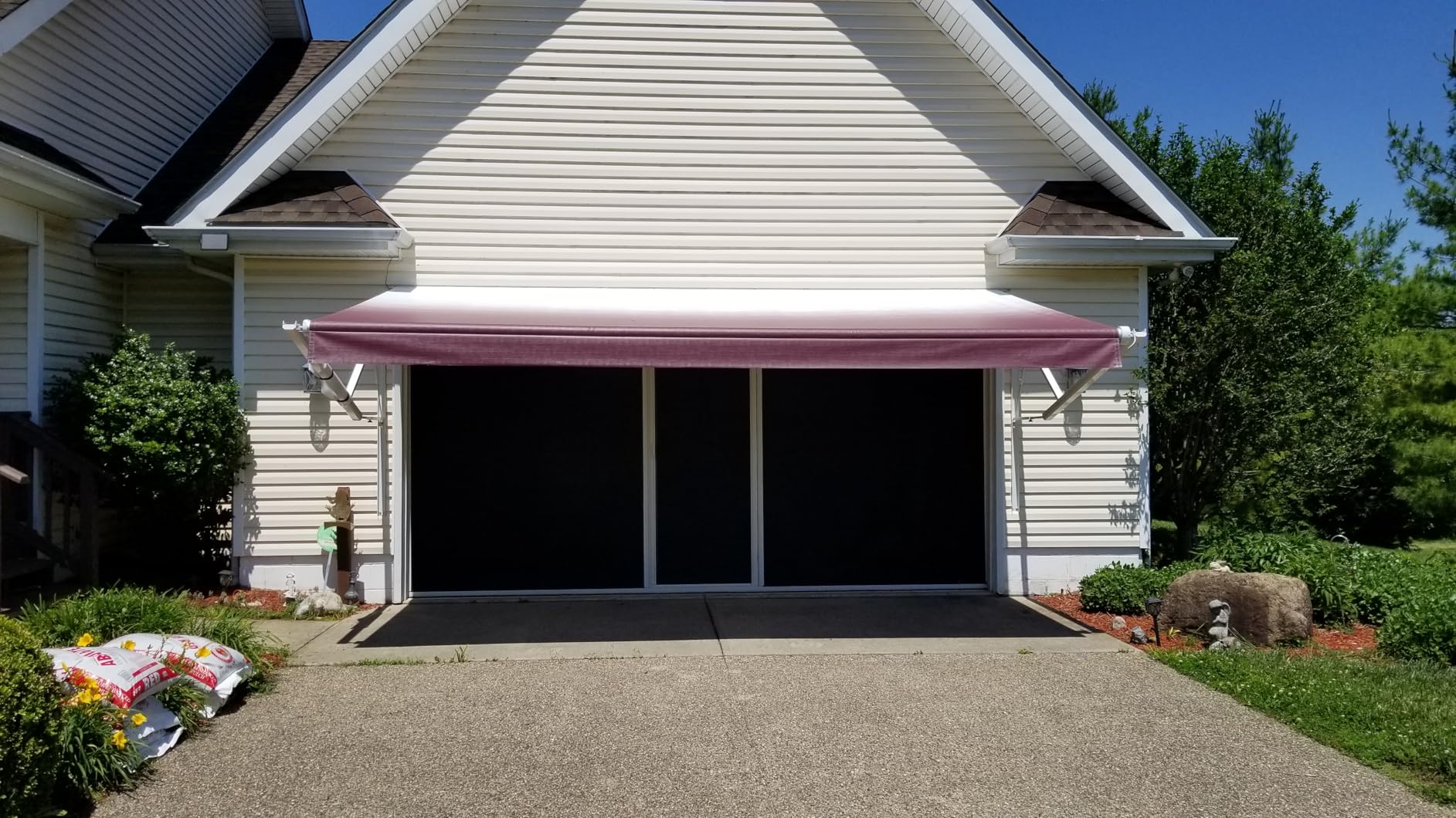 YESCAMP Motorized RV Awning Complete Kit Retractable Electric Camper Awning for RV, Trailers, 5th Wheel, Toy Haulers, Motorhome RV Trailer Awning (16Ft, White Frame, Burgundy Fade) customer photo 1