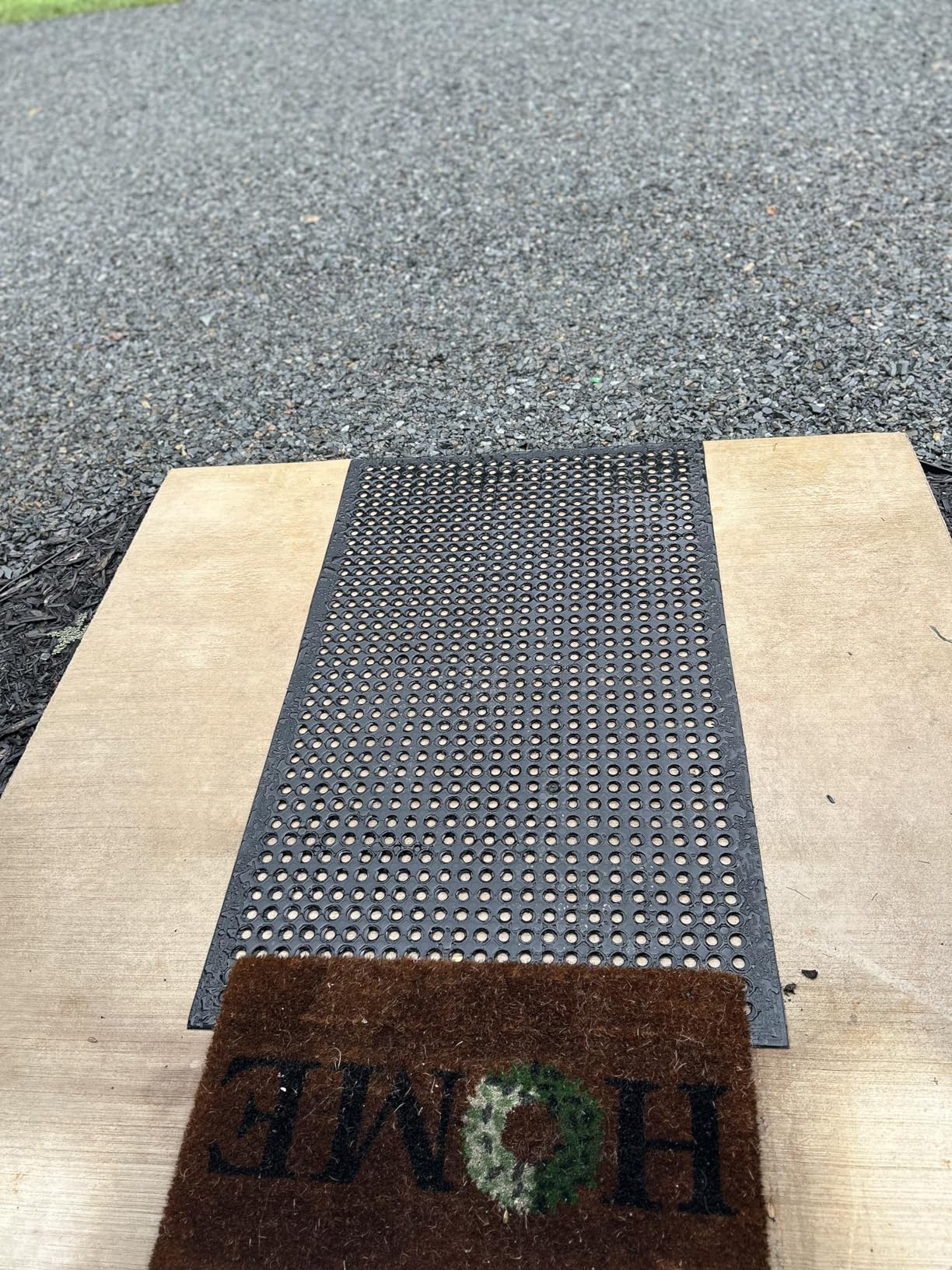 Uniboho 60 x 35 Outdoor Rubber Floor Mat, Anti-Slip Heavy Duty Drainage Mat customer photo 2