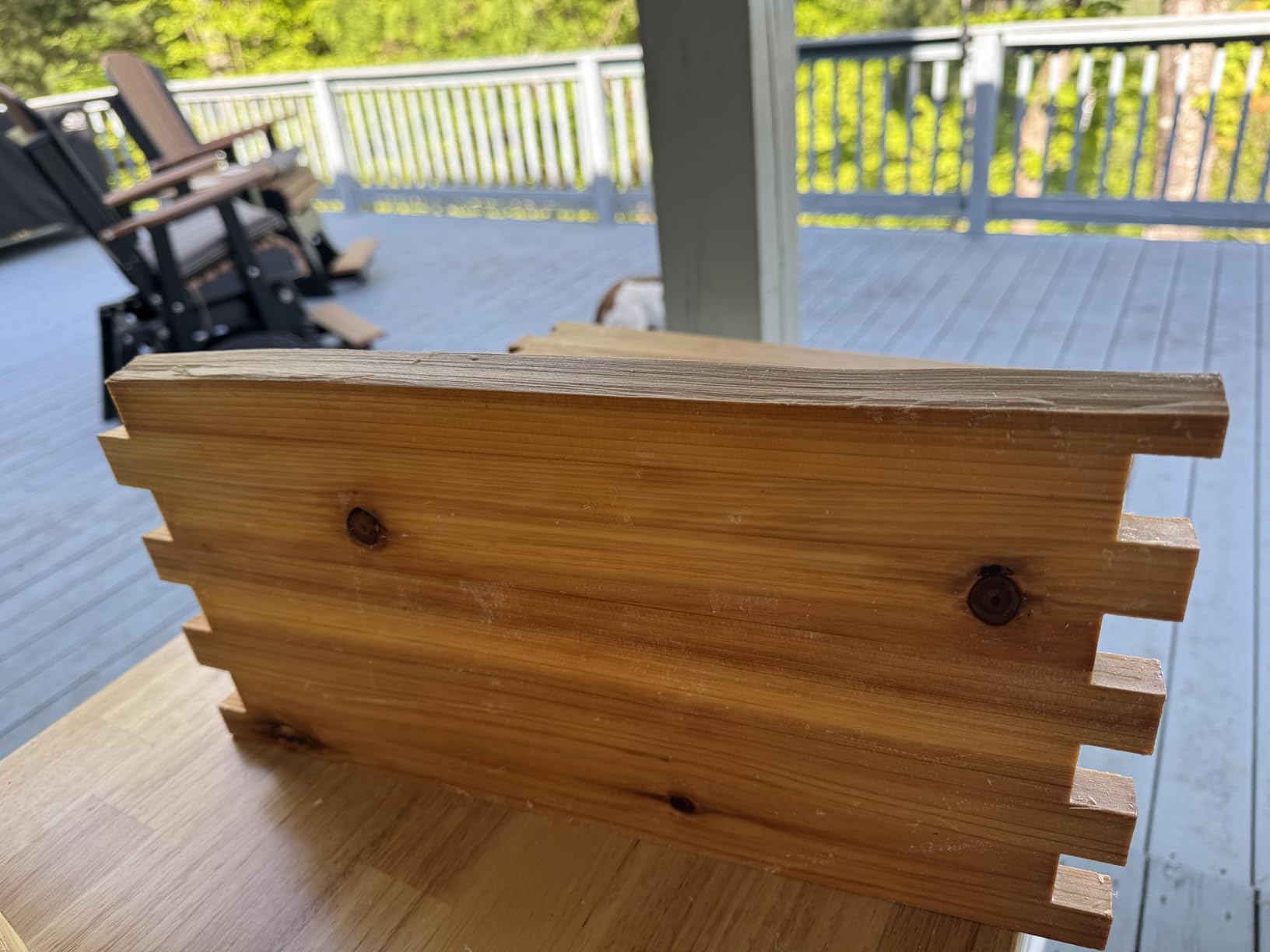 Honey Lake 10-Frame Beehive Boxes Starter Kit for Beekeepers Dented in Beeswax, Complete Langstroth Bee Hive Kit Includes 2 Deep Brood Boxes, 1 Medium Super Box, Beehive Frames & Waxed Foundations customer photo 1