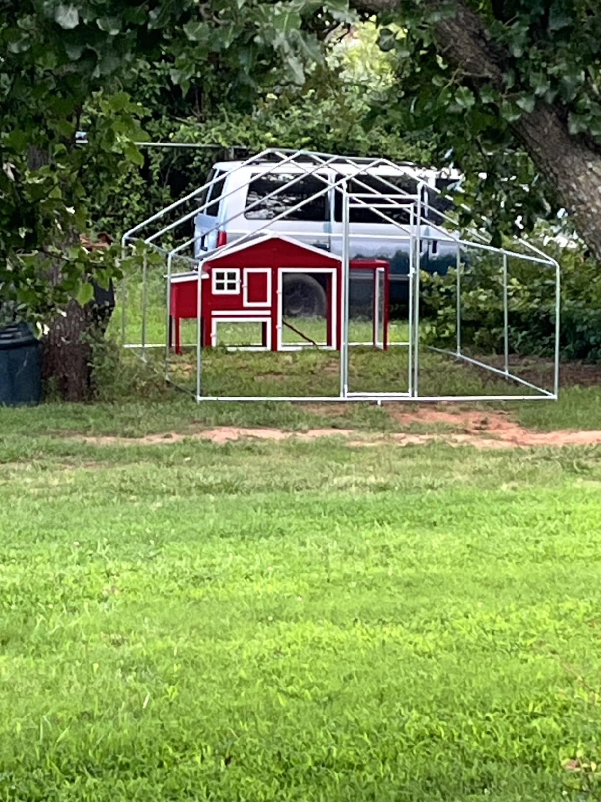HITTITE Large Metal Chicken Coop with Run, 12.8 x 9.84 x 6.56 ft Walk in Poultry Cage Chicken Run Pen, Outdoor Chicken Runs for Yard with Waterproof & Anti-UV Cover customer photo 1