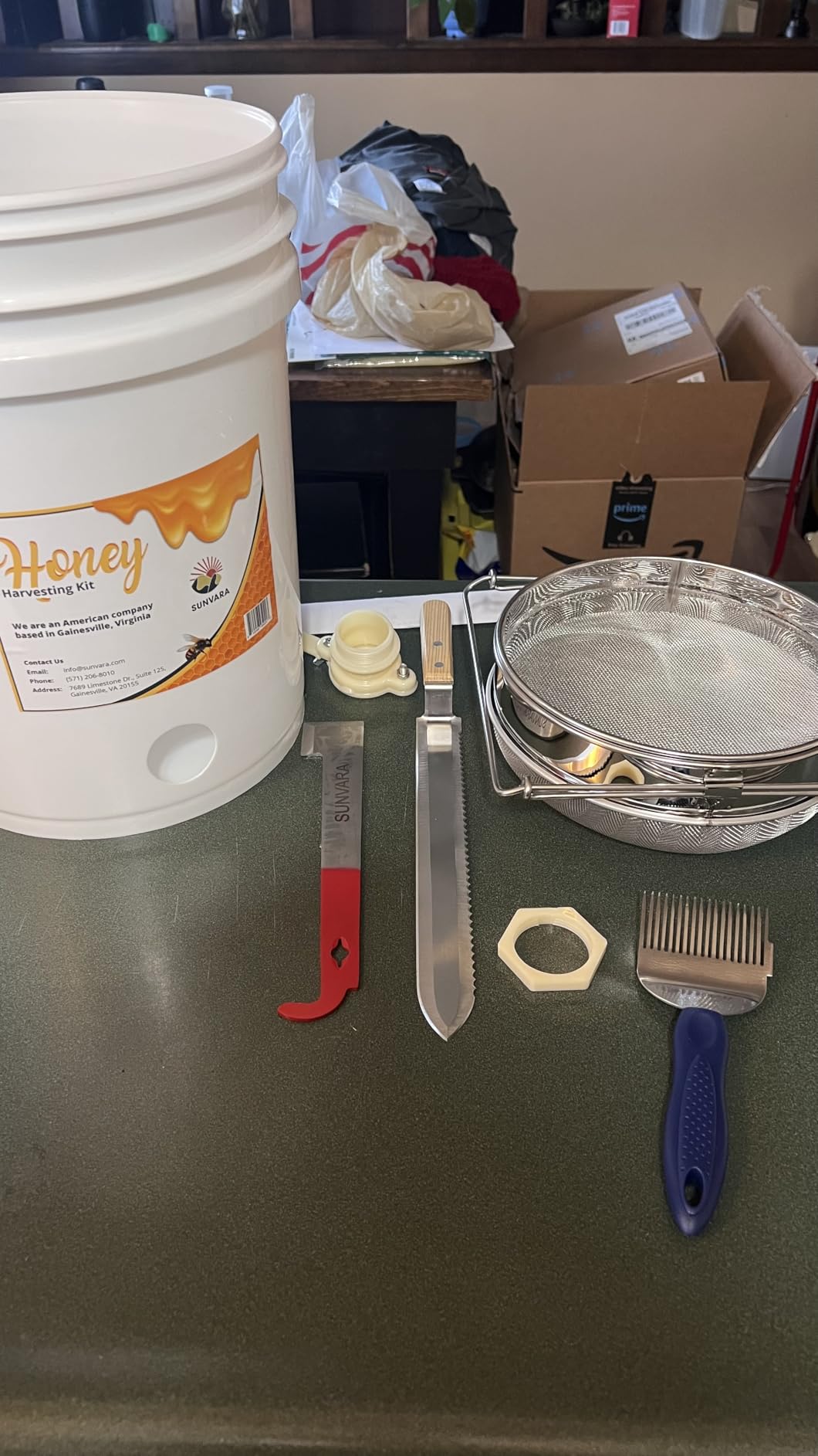 SunVara Honey Bucket with Gate 5 Gallon Kit - Stainless Steel Double Layer Strainer, Honey Scrapper Tool Beekeeping Equipment, Honey Extractor Equipment, Bee Supplies customer photo 2