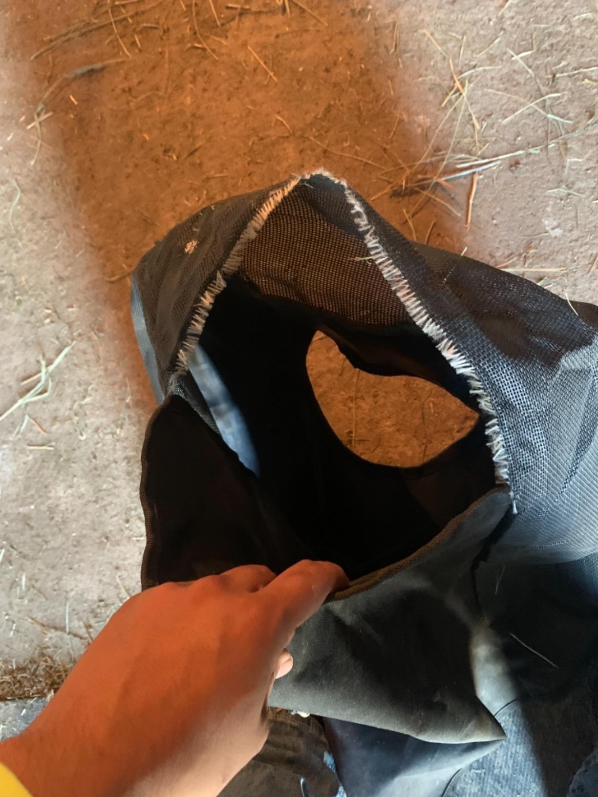 Majestic Ally 1200 D Hay Feeder Tote Bag for Horses, Sheep with Reflective Trim- Reduces Waste - Comes with 36