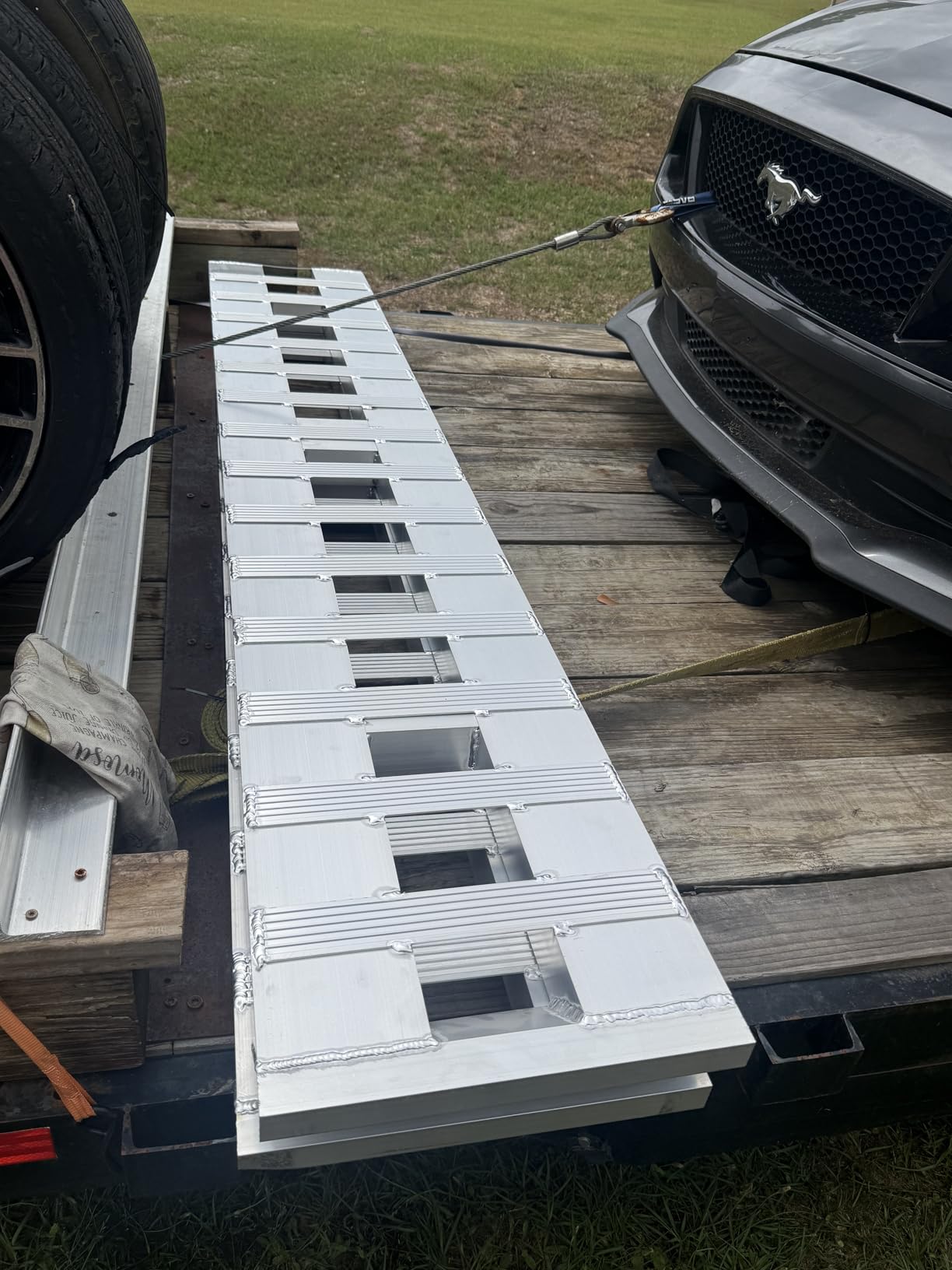 Aluminum Trailer Ramps, 6000LBS Capacity Heavy-Duty Loading Ramps for Bike, Motorcycle, Tractor, ATV/UTV, Trucks, Auto Hauler- with Knife & Hook Ends, 2pcs (84 X 14 Inch) customer photo 1
