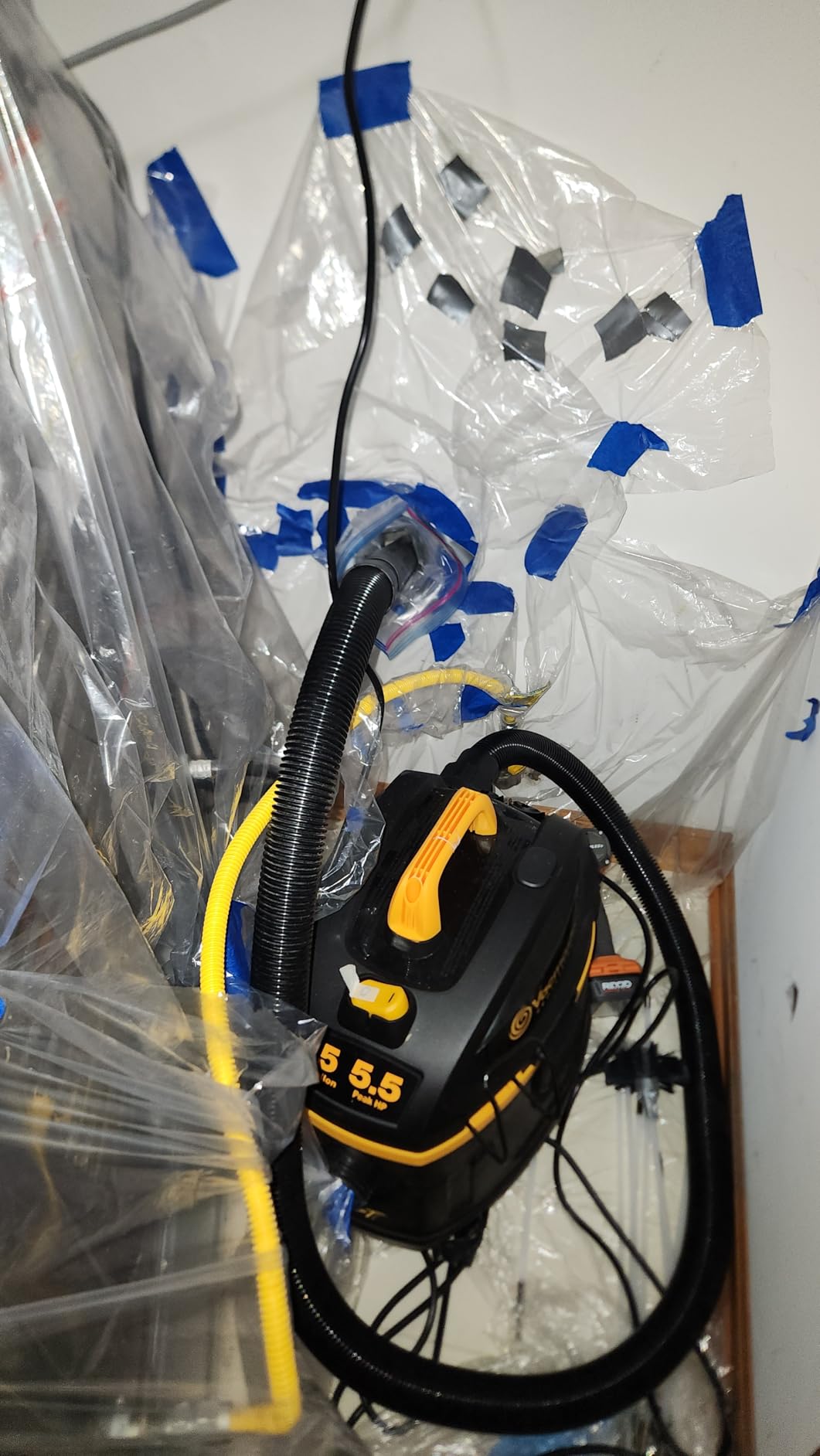 Vacmaster Professional Beast Series VFB511H 0201 5-Gallon 5.5 Peak HP Wet/Dry Vac customer photo 2