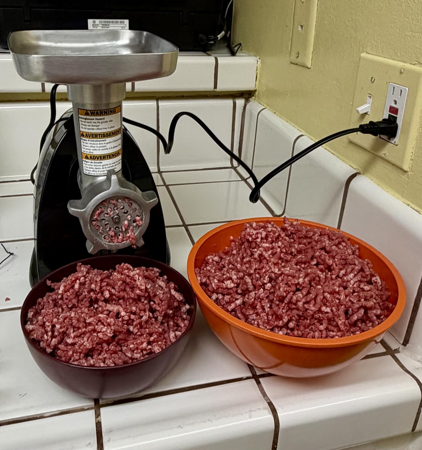 Weston Electric Meat Grinder & Sausage Stuffer, Num. 5 500 Watt, 5/8 HP Motor, Grinds 2 lbs Per Minute, Includes Stainless Steel Grinding Plates, Black (82-0330-W) customer photo 1