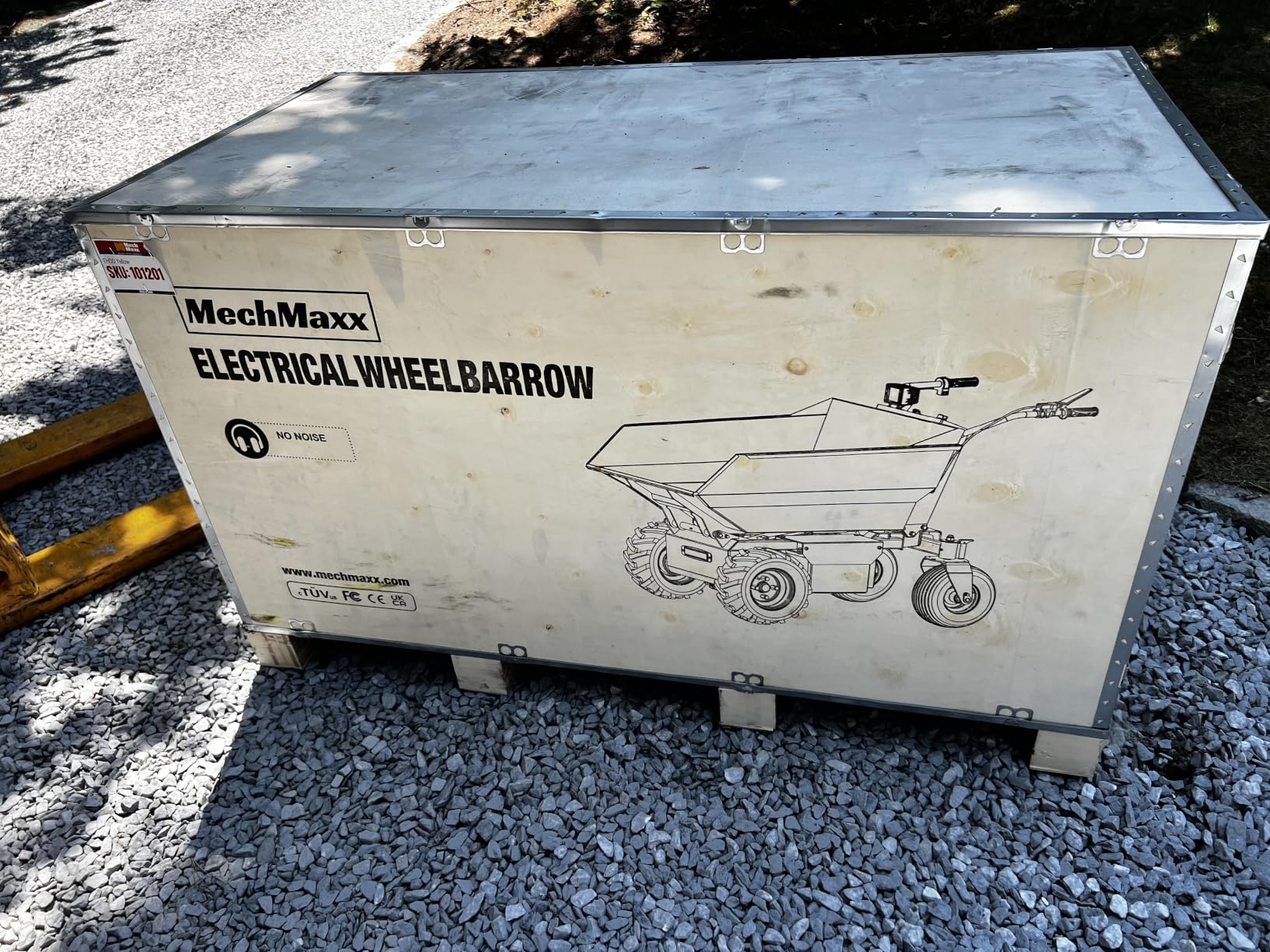 MechMaxx 1100Lb Loading 48V Battery Powered Wheel Barrow Electric Dumper Cart with 30W Light, Hydraulic Tipping, 1000W Brushless DC Motor, LED Display Screen, Model EH50 Red customer photo 2
