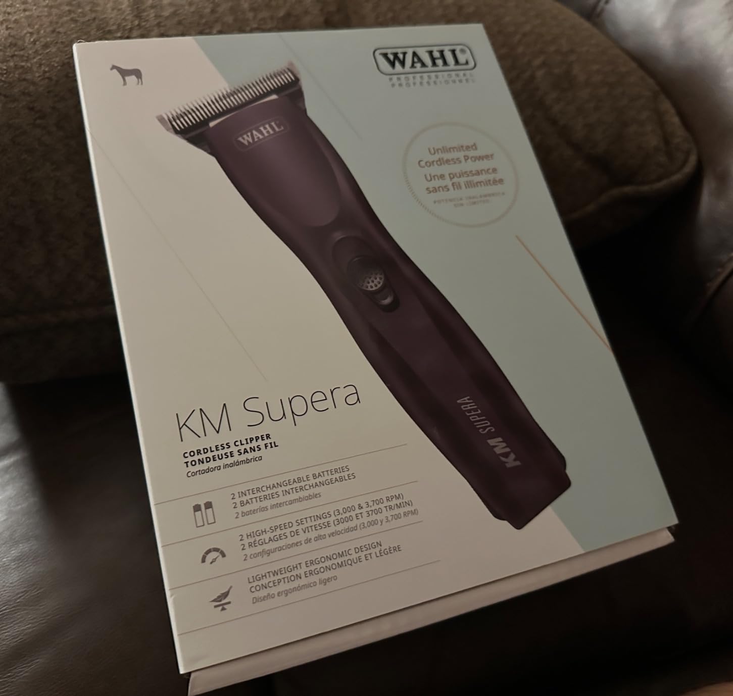 Wahl Pro Animal KM Supera Cordless Equine Clipper - Professional Horse Grooming Clipper - Quiet, Cordless Clipper - Battery-Powered Grooming Tool customer photo 2