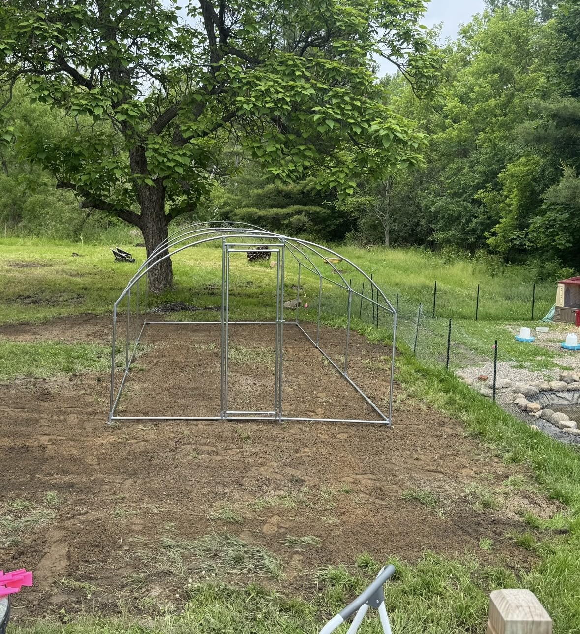 NUGRIART Large Metal Chicken Coop, Outdoor cage Run with Waterproof and Anti-UV Cover, Dome Roof Walk-in Poultry Cage Rabbit Duck House for Outside, Backyard and Farm customer photo 2