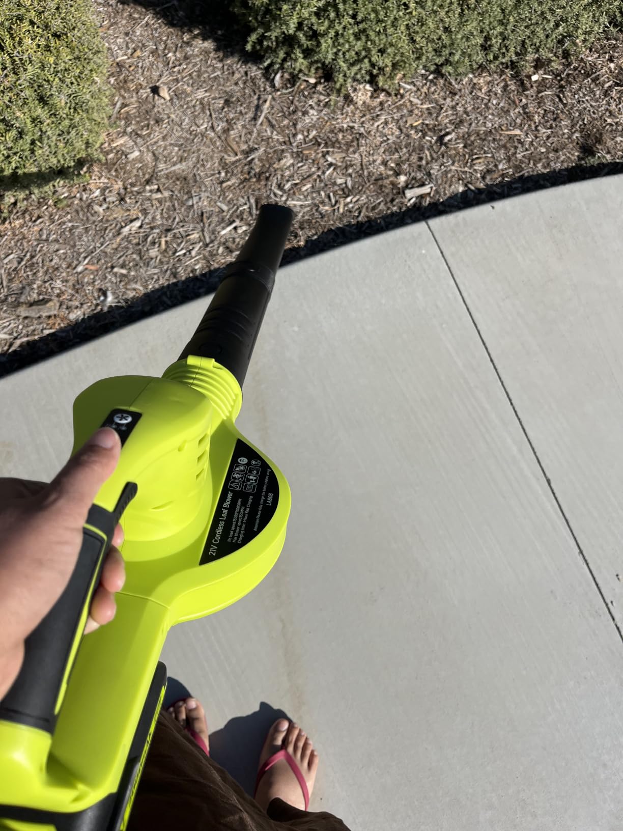 Leaf Blower Cordless 21V Electric with 2 Batteries and Charger Lightweight customer photo 1
