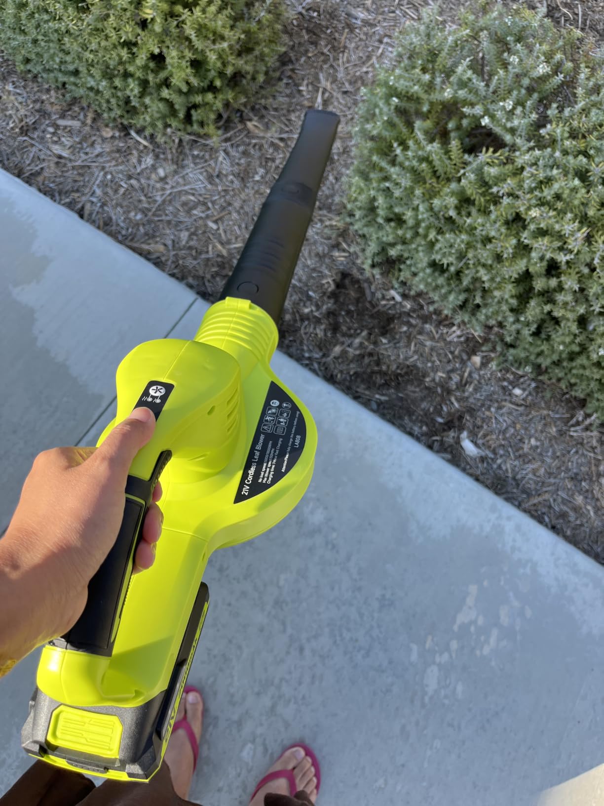 Leaf Blower Cordless 21V Electric with 2 Batteries and Charger Lightweight customer photo 2