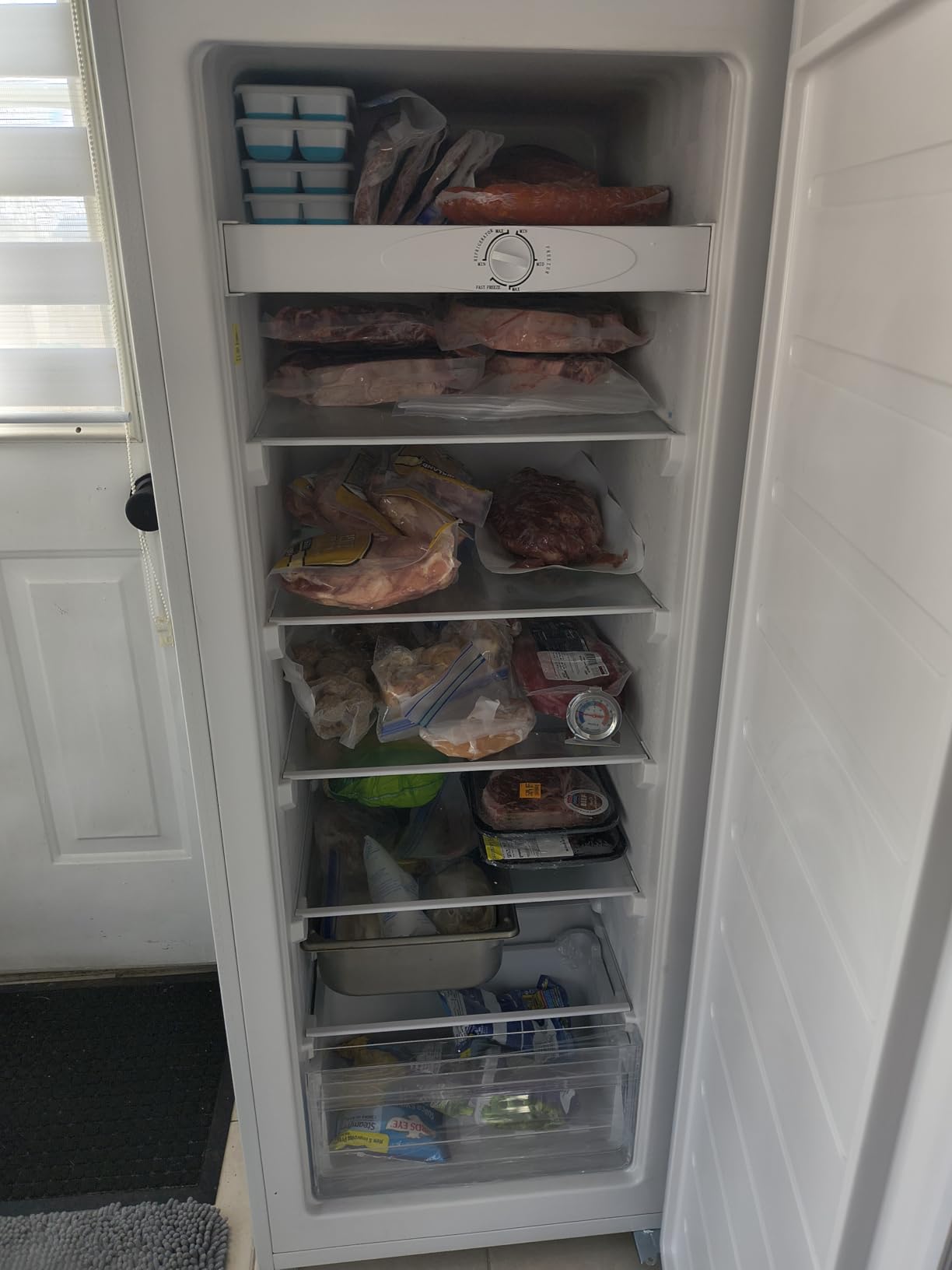 Upstreman 7.0 Cu.Ft Upright Freezer Large Capacity Stand Up Freezer White customer photo 2