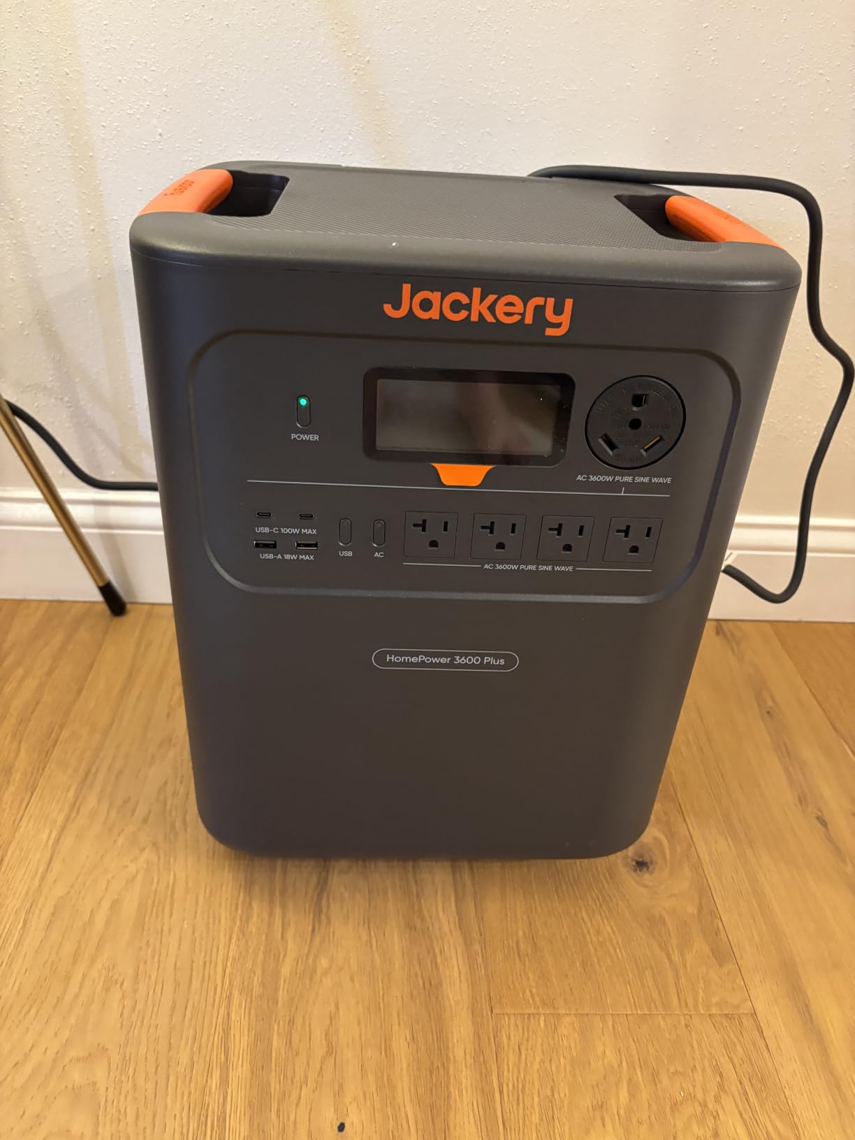 Jackery HomePower 3600 Plus Portable Power Station, 3600W AC Output, 3584Wh LFP Solar Generator, Expandable up to 21kWh, Essential Home Backup for Home Use, Emergencies, RV customer photo 1