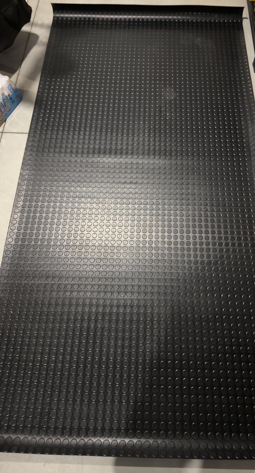 Heavy Duty Diamond-Plate Rubber Flooring Roll 4x6 FT, Multi-Purpose Waterproof Anti-Slip Floor Mat, Easy to Clean Under Equipment, Mats for Garage, Gym, Stable, Basement, Kennel customer photo 1