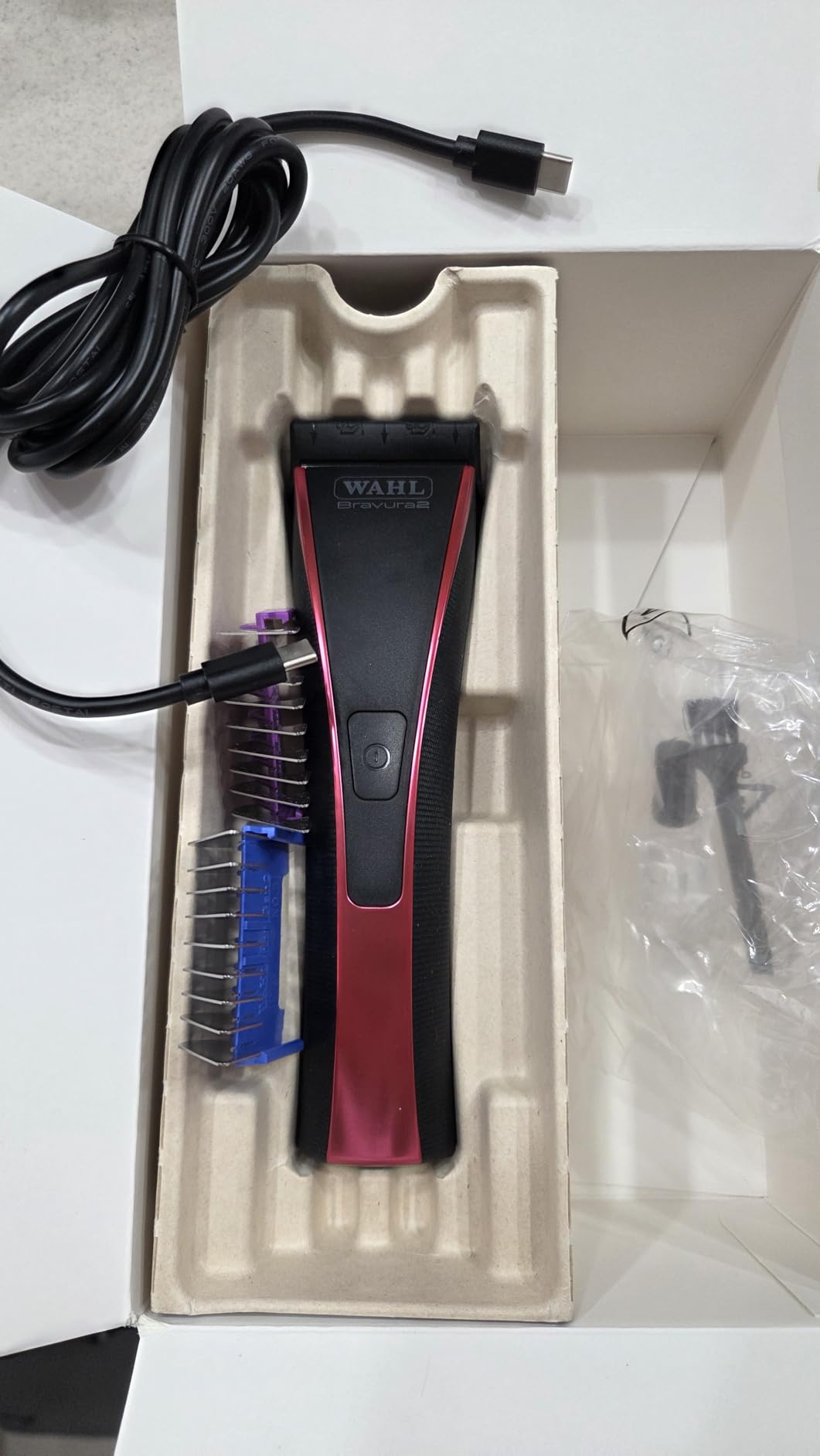Wahl Pro Animal Bravura2 - Cordless Professional Pet Clipper for Dogs, Cats & Horses - Multi-Speed - Durable & Easy to Carry - USB Charging - Travel-Friendly - Comfortable Grip - Brilliant Rose customer photo 2