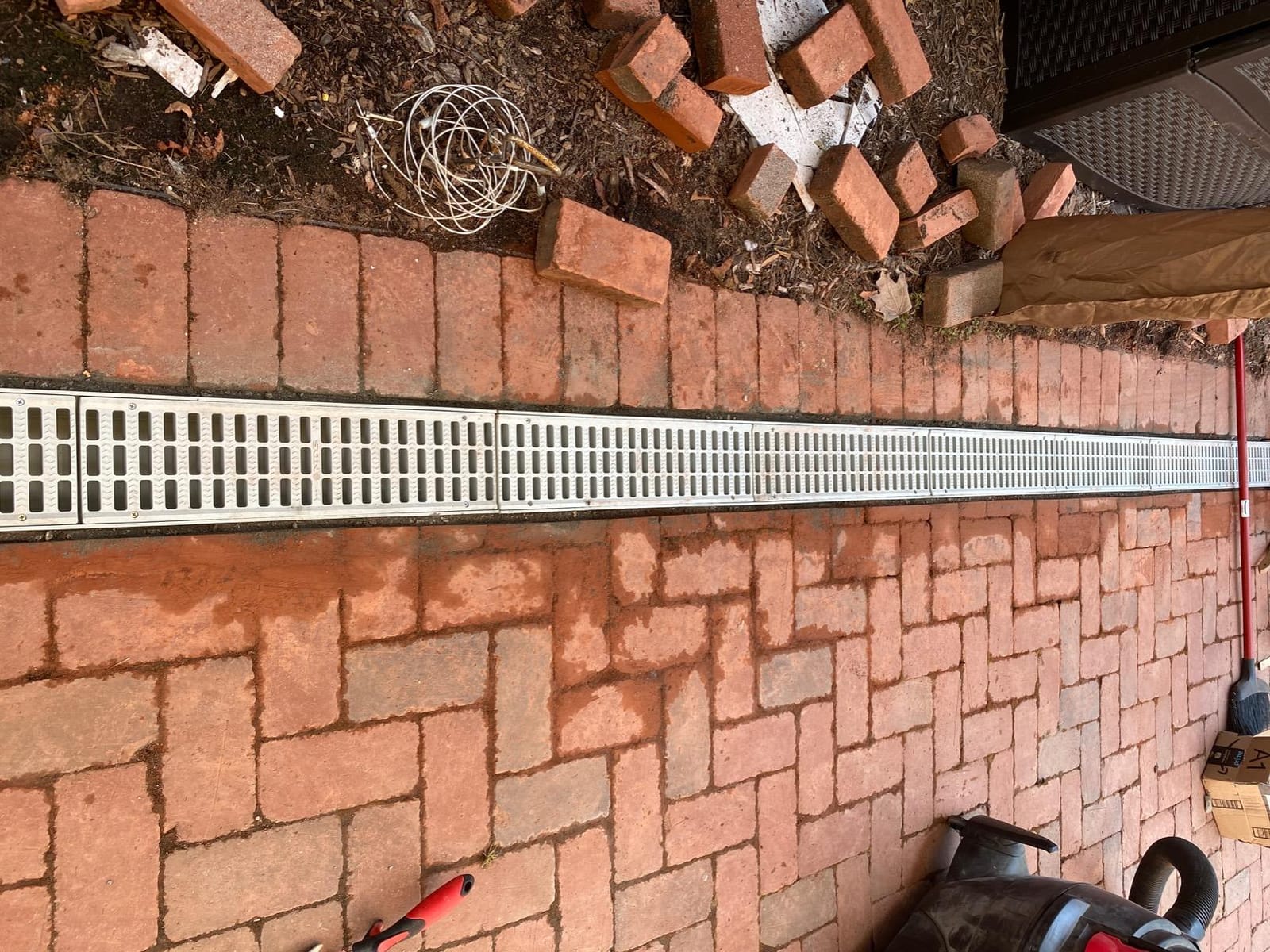 NDS 5” Pro Series Deep Profile Channel Drain Kit With HDPE Plastic Grates and End Caps, Trench & Channel Drainage For Driveway, Patio, Pool Deck, Courtyard, 5.5” x 39.4”, Gray customer photo 2