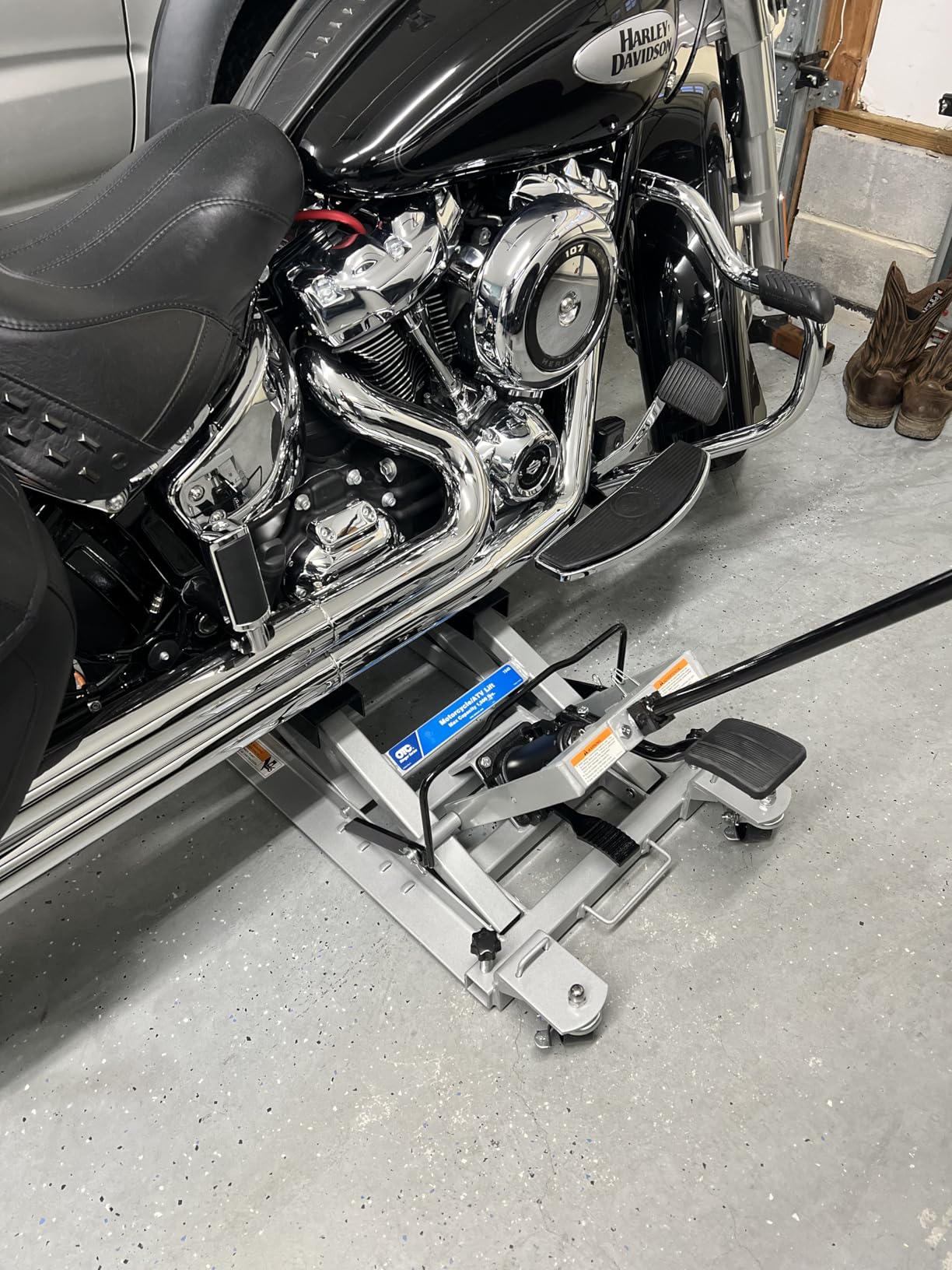 OTC 1545 Ultra Low Profile Motorcycle and ATV Lift - 1,500 lb. Capacity customer photo 2
