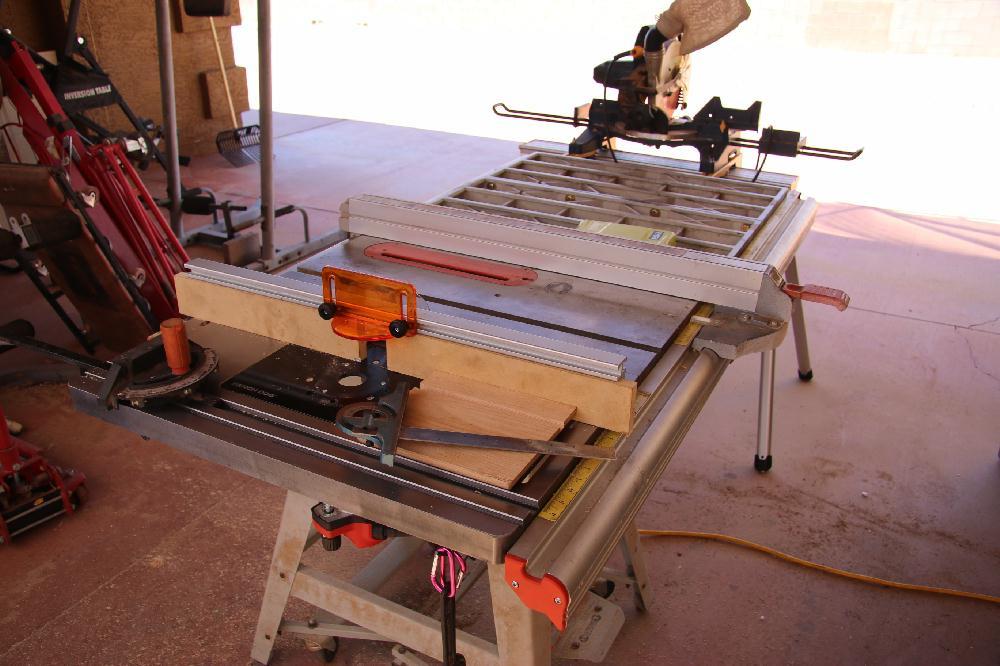 Rockler Router Table w/ 28-inch ProFence and Plate, Cast Iron Top (40-120) customer photo 2