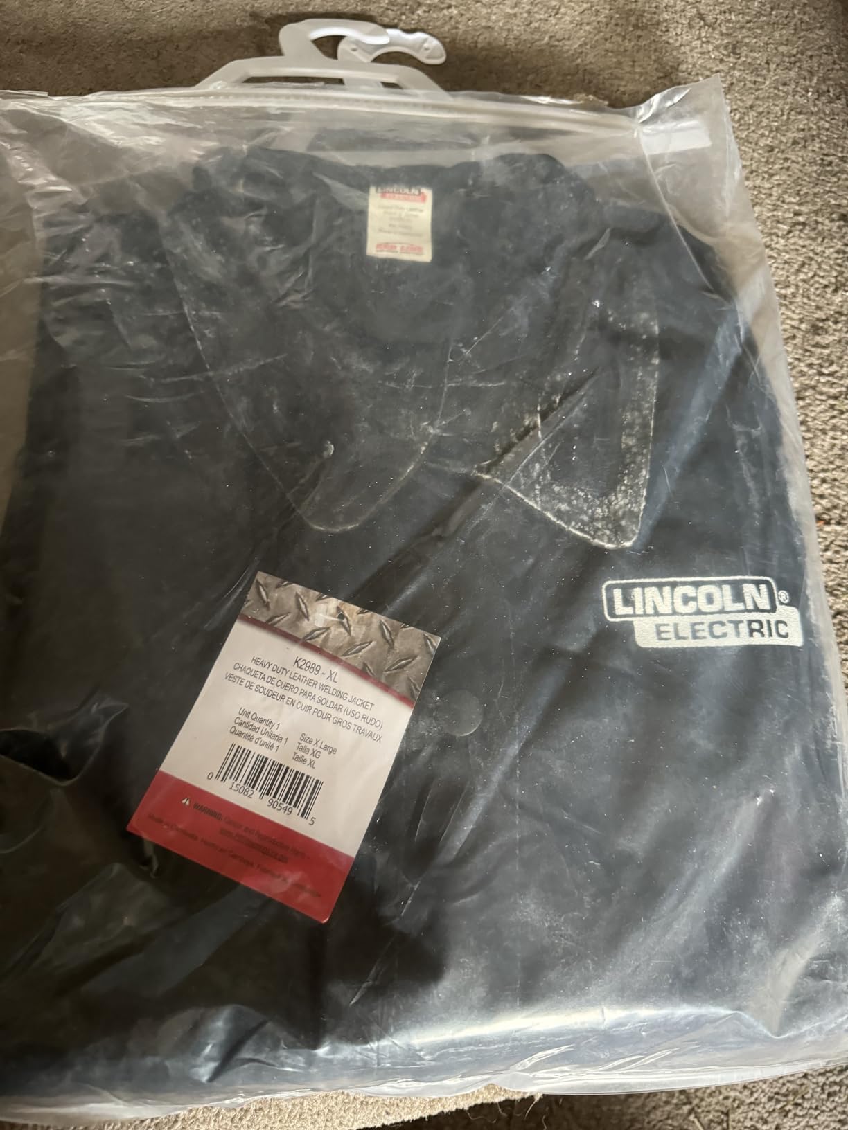Lincoln Electric Heavy Duty Leather Welding Jacket | Ideal for High Amperage or Out of Position Welding | Large | K2989-L, Black/Red customer photo 2