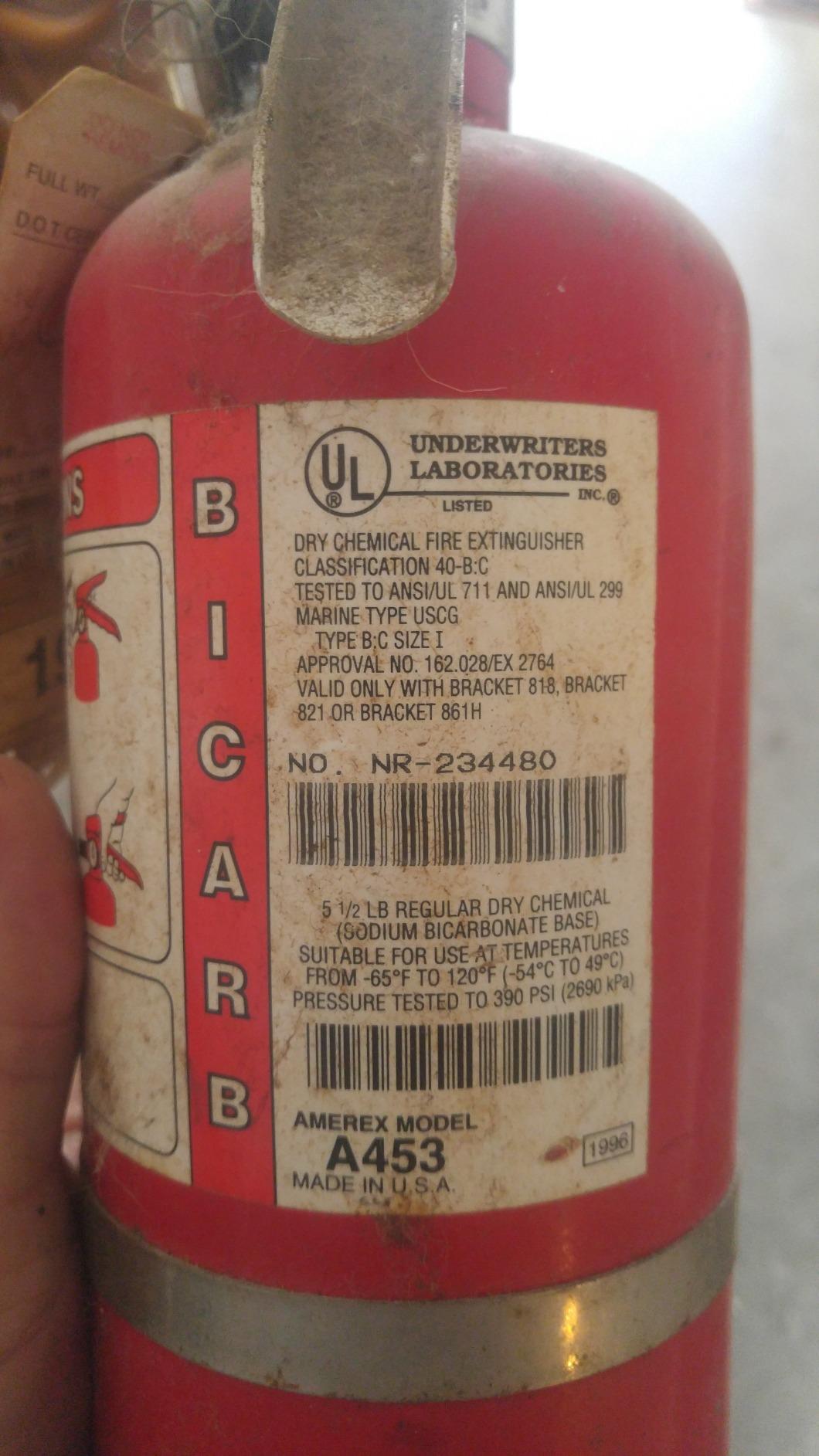 Amerex B402, 5 lb. ABC Dry Chemical Fire Extinguisher, with Wall Bracket customer photo 2