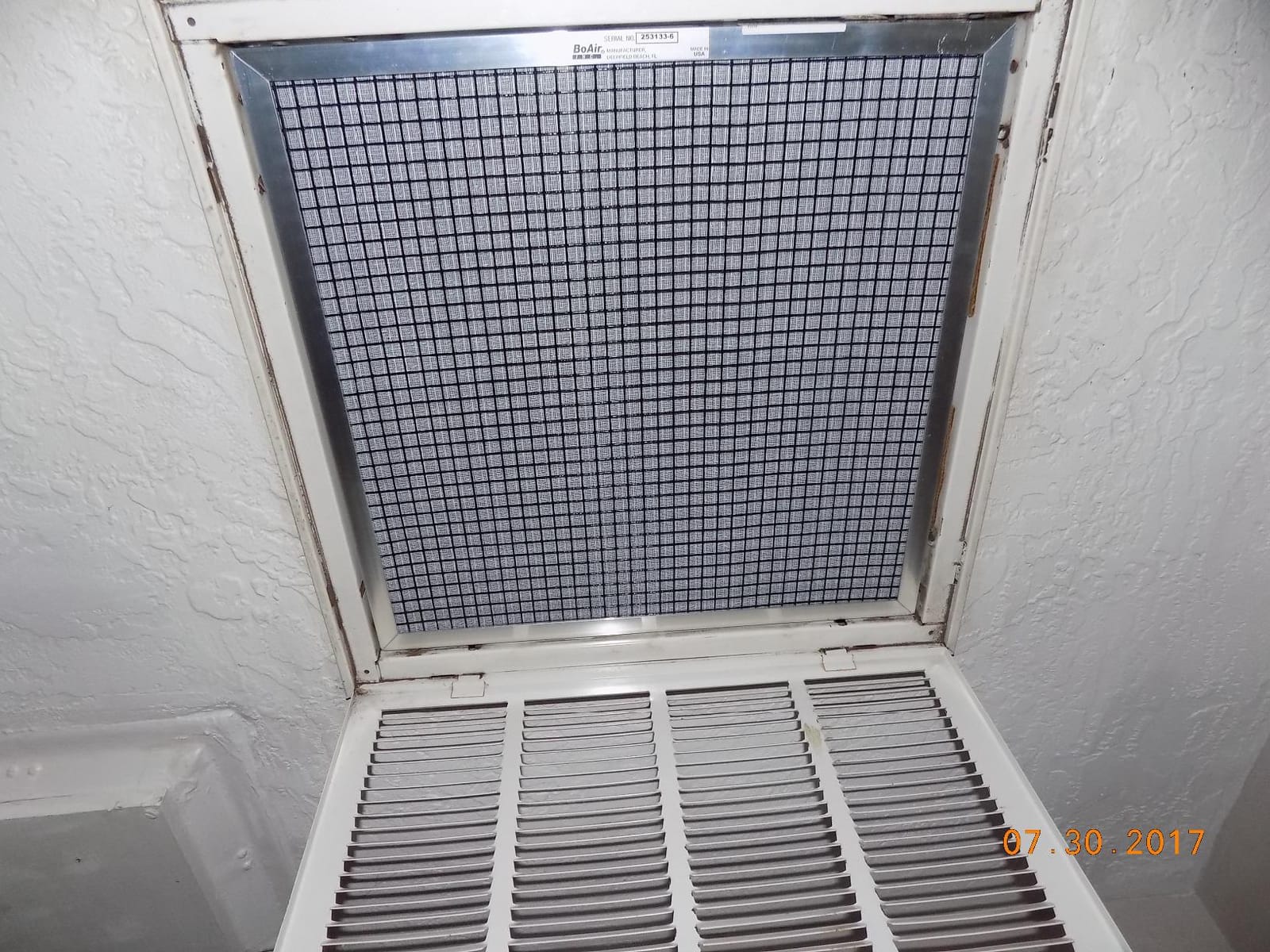 Aprilaire 1310 Whole House Air Purifier, Economic Furnace Filter w/MERV 11 Filter - 20 x 20 customer photo 1