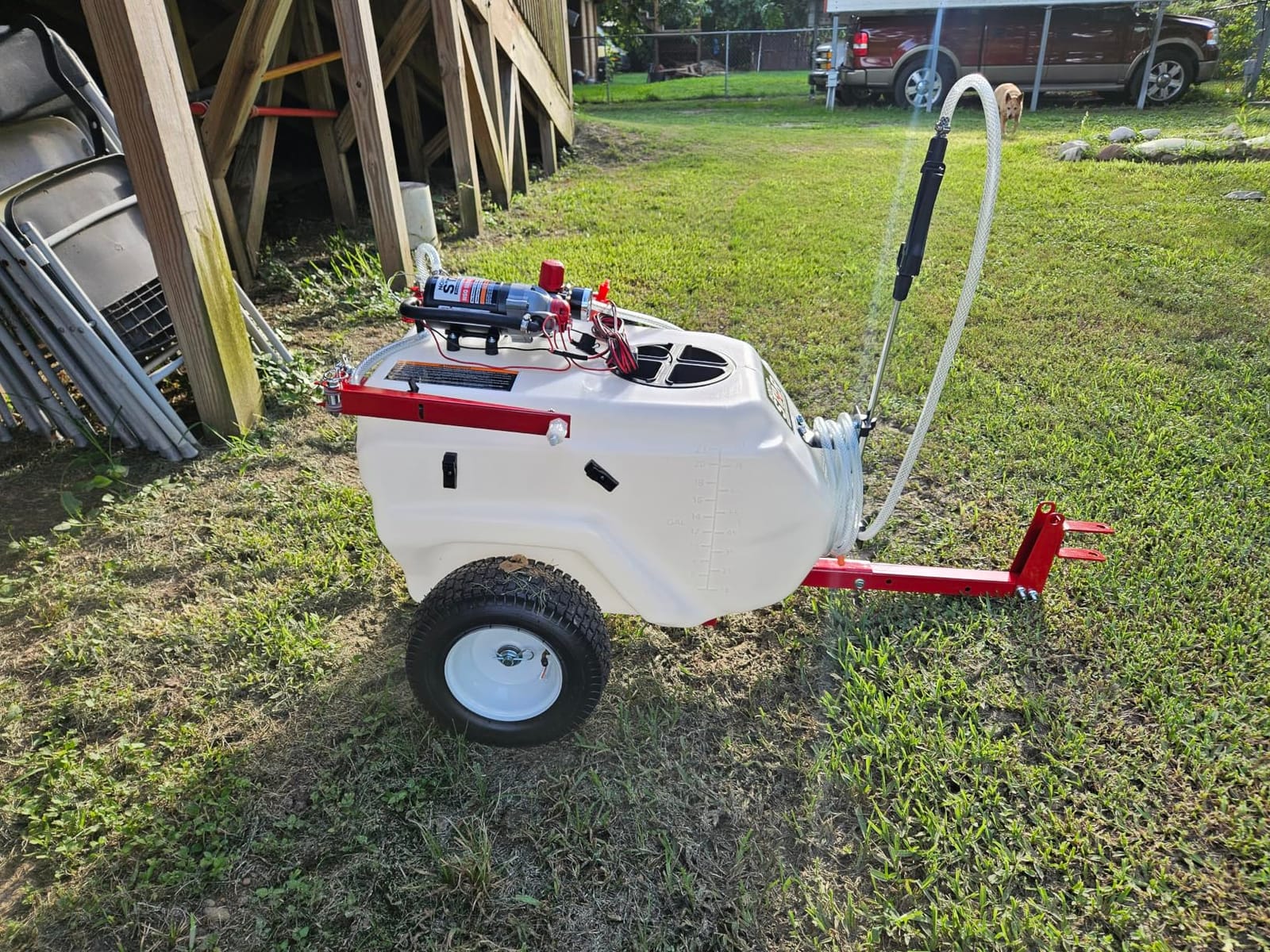 NorthStar 31-Gallon Tow-Behind Boom/Spot Sprayer, 2.2 GPM, 12V, 70 PSI | NSQ on-demand pump, Spring-loaded breakaway boom customer photo 2