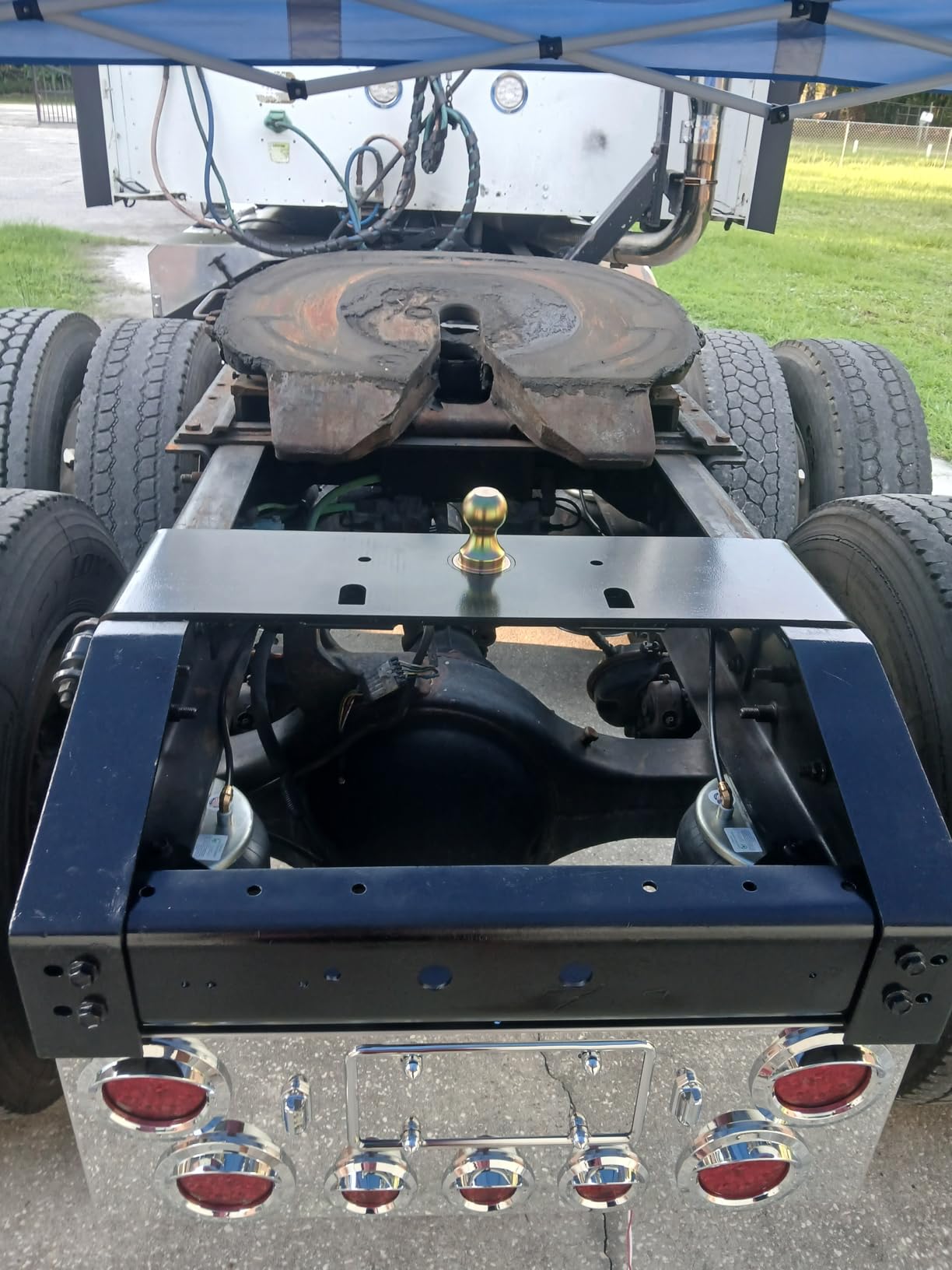 Pop-Up 205ST30K Flipover Hitch for Semi customer photo 1