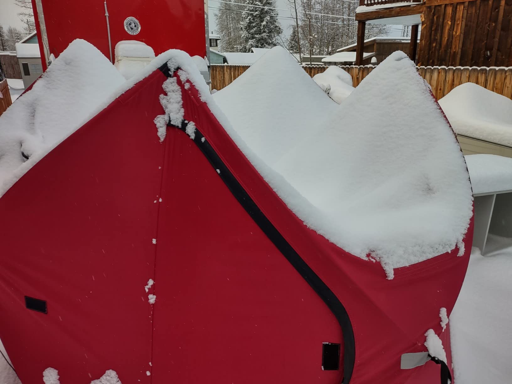 THUNDERBAY Ice Cube 2-4 Man Portable Ice Shelter, 24/34 Square Feet of Fishable Area, Portable 2-3 Person Ice Shanty customer photo 2