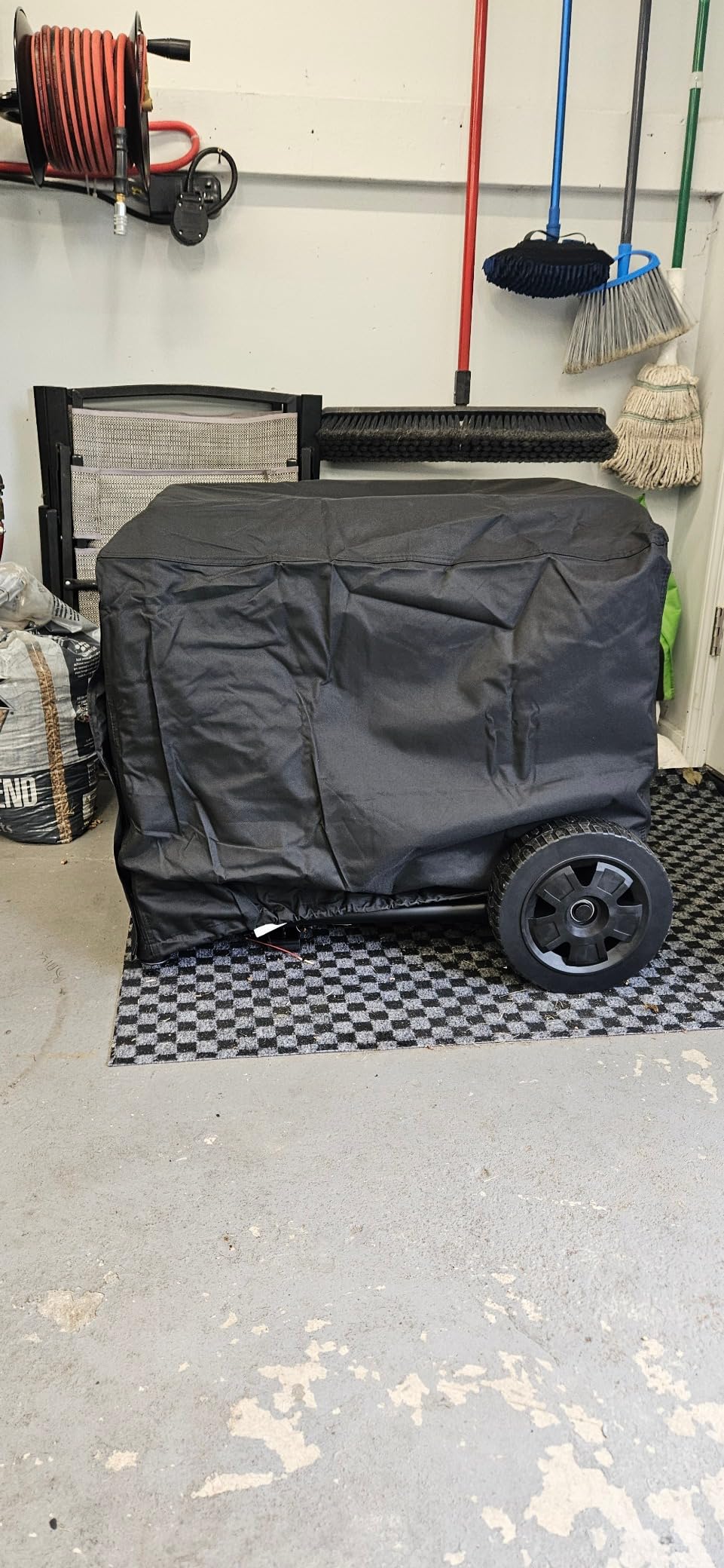 Porch Shield Waterproof Universal Generator Cover 38 x 28 x 30 inch - for Most Generators 5500-15000 Watt, Black customer photo 2