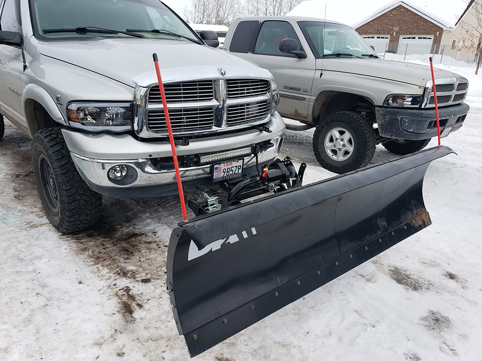 DK2 Universal 84-Inch x 22-Inch Hitch-Mounted Winch-Driven Snowplow Kit customer photo 1