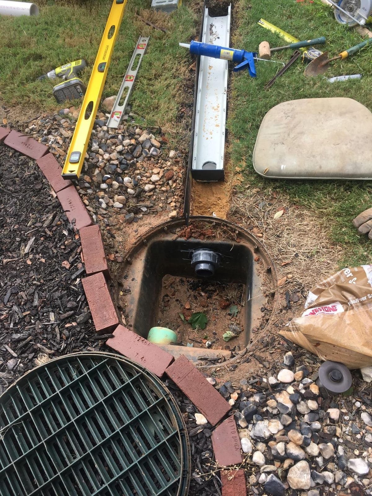 Vodaland - 4 Inch Trench Drain System with Grate - Ivory Color - Easy 2 Channel (5) customer photo 2