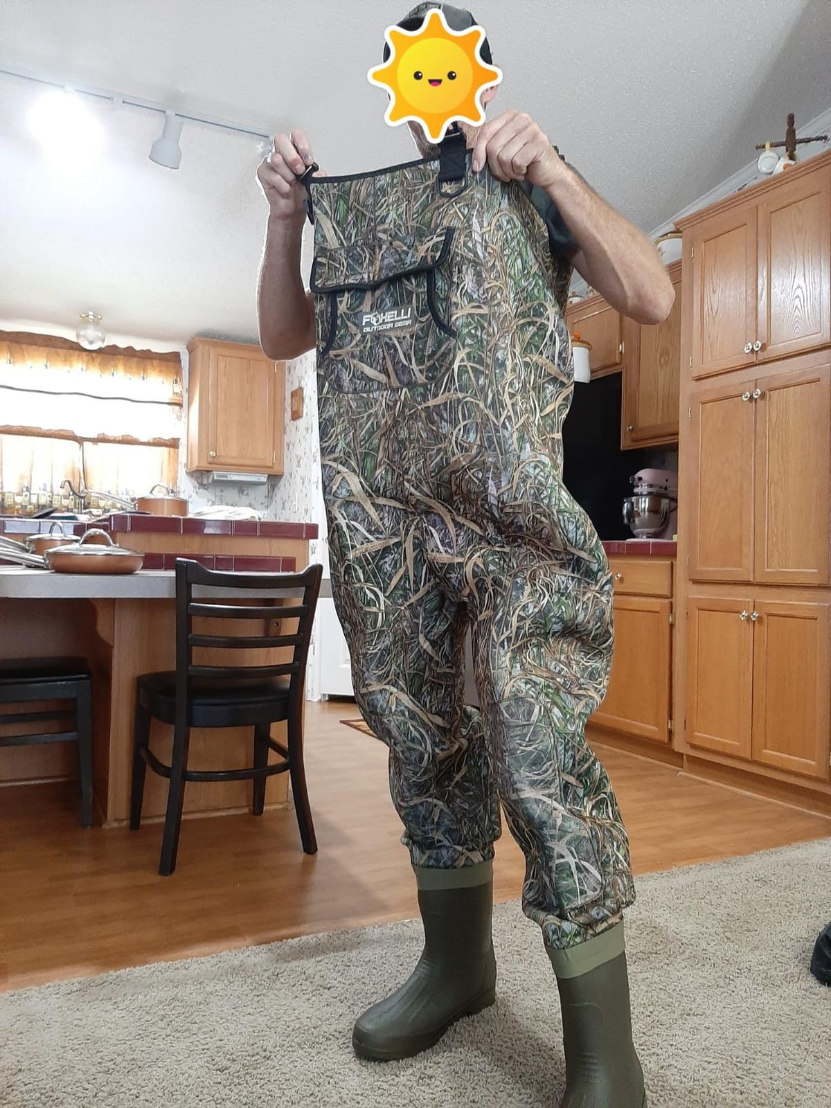 Foxelli Chest Waders, Waterproof 4mm Neoprene Hunting & Fishing Waders for Men & Women with Boots customer photo 1