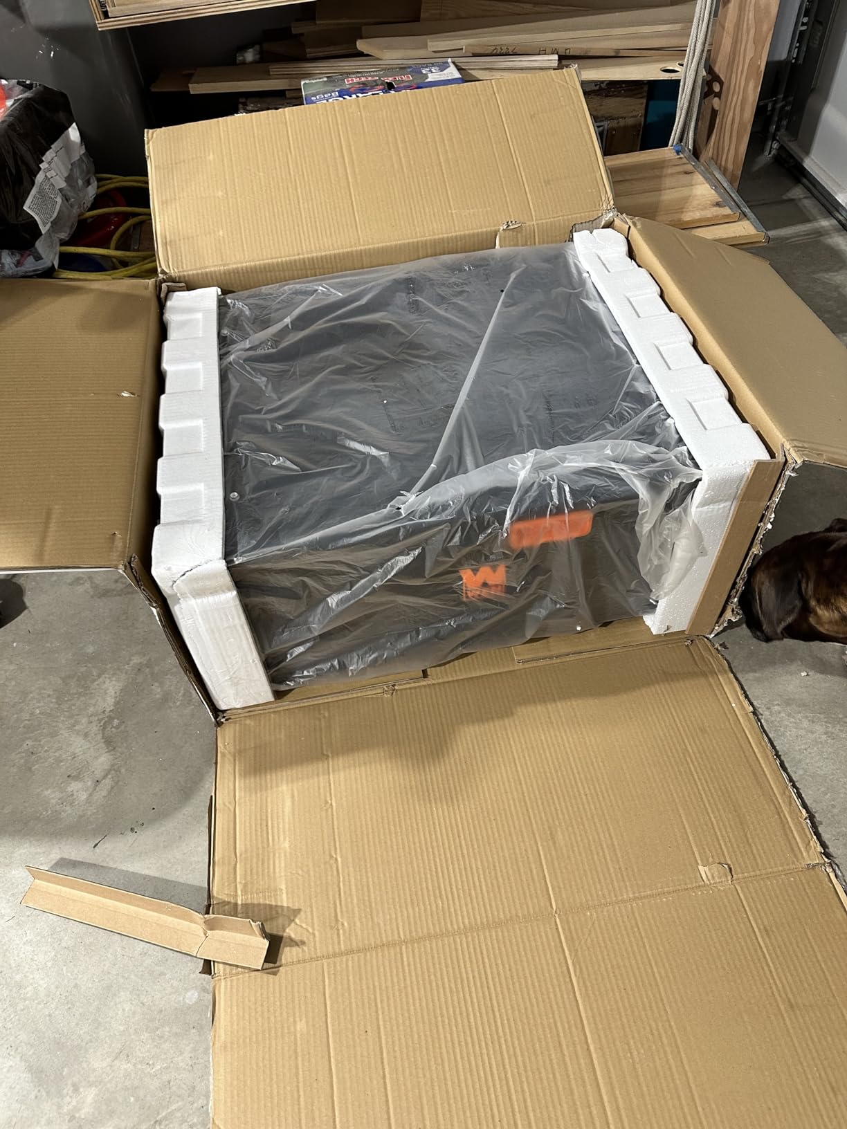 WEN 3417 3-Speed Remote-Controlled Industrial-Strength Air Filtration System (556/702/1044 CFM) customer photo 2